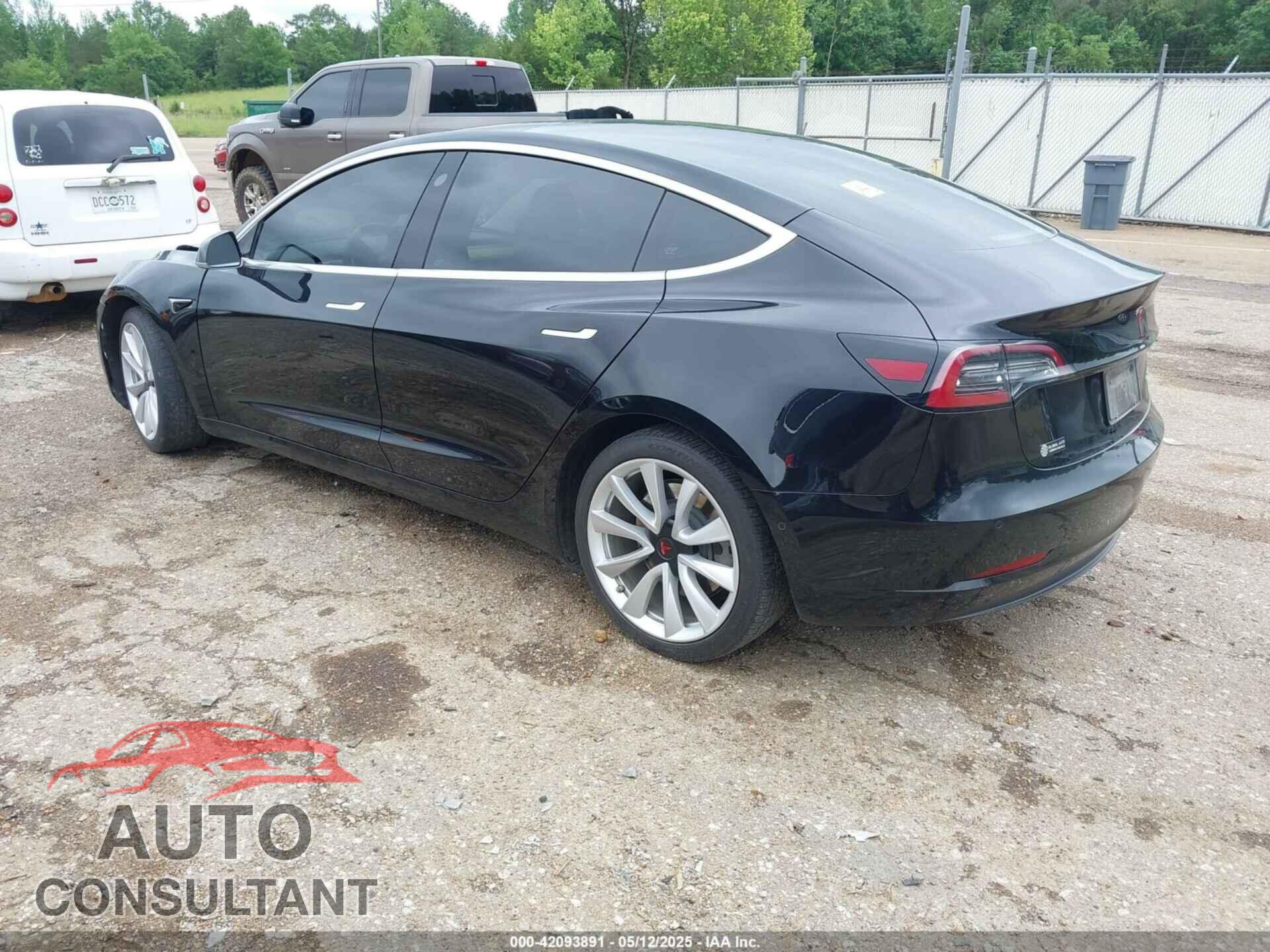 TESLA MODEL 3 2018 - 5YJ3E1EB3JF186733