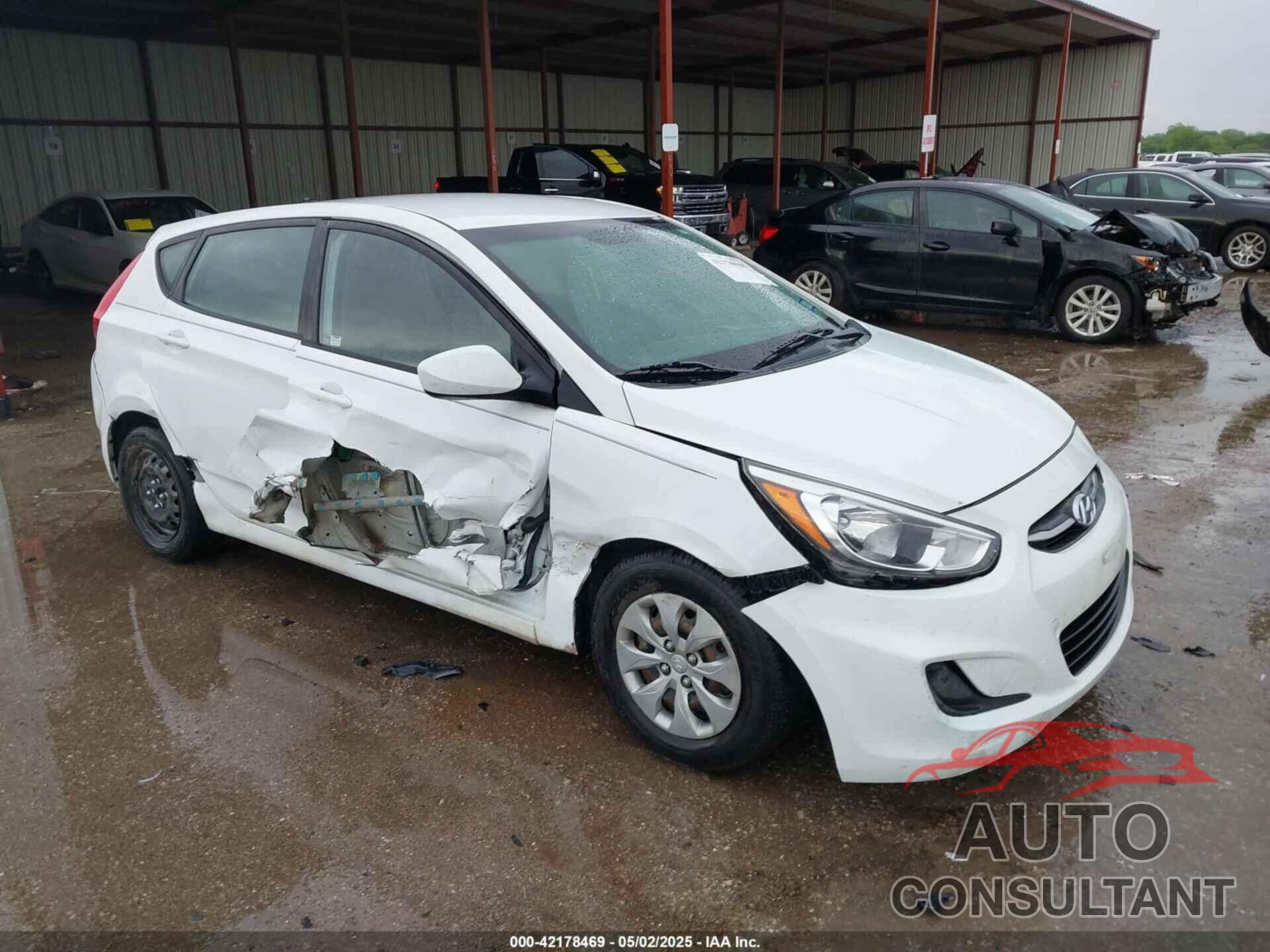 HYUNDAI ACCENT 2017 - KMHCT5AE5HU300970