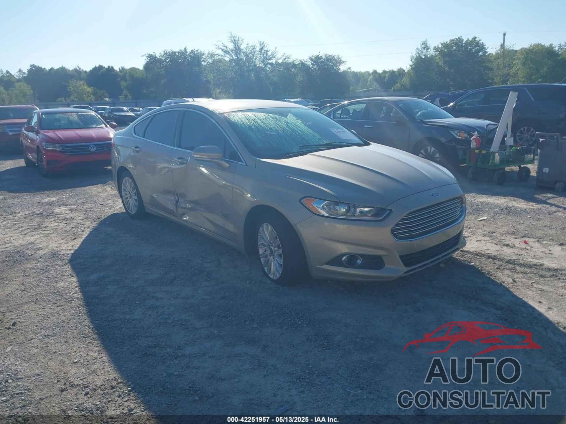 FORD FUSION ENERGI 2015 - 3FA6P0PU5FR289096