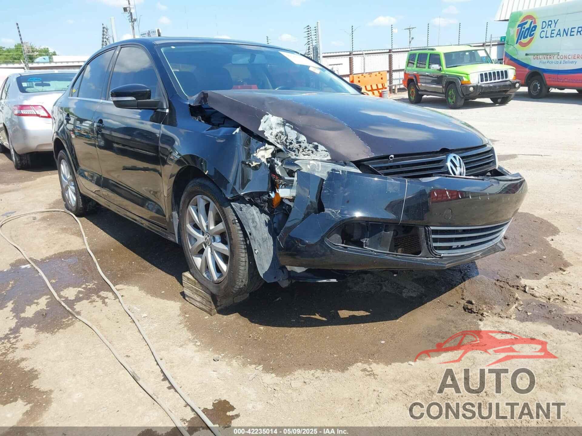 VOLKSWAGEN JETTA 2013 - 3VWDP7AJ3DM438668