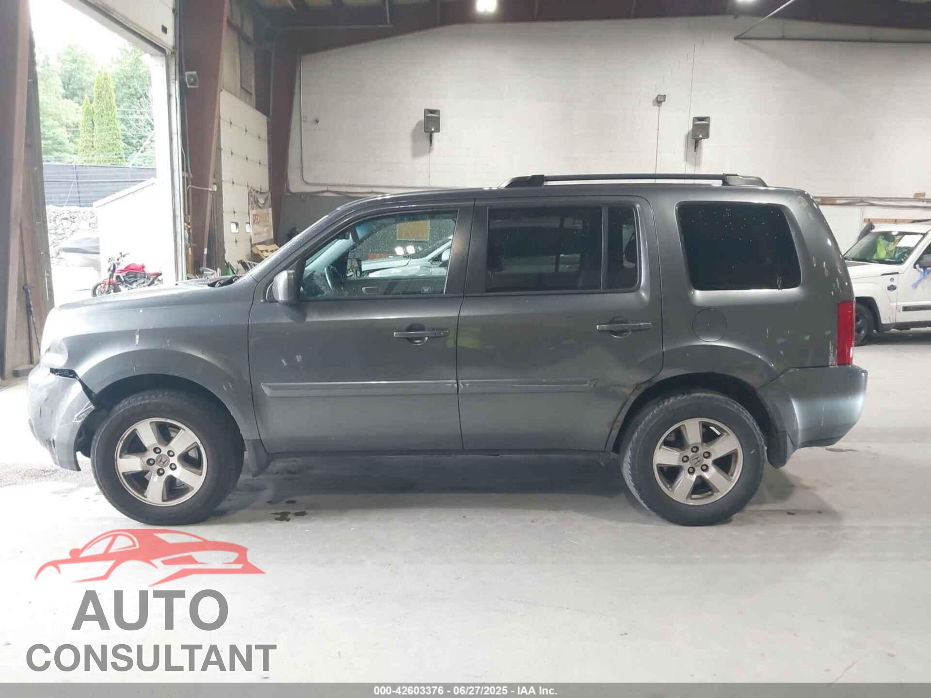 HONDA PILOT 2011 - 5FNYF4H59BB038341