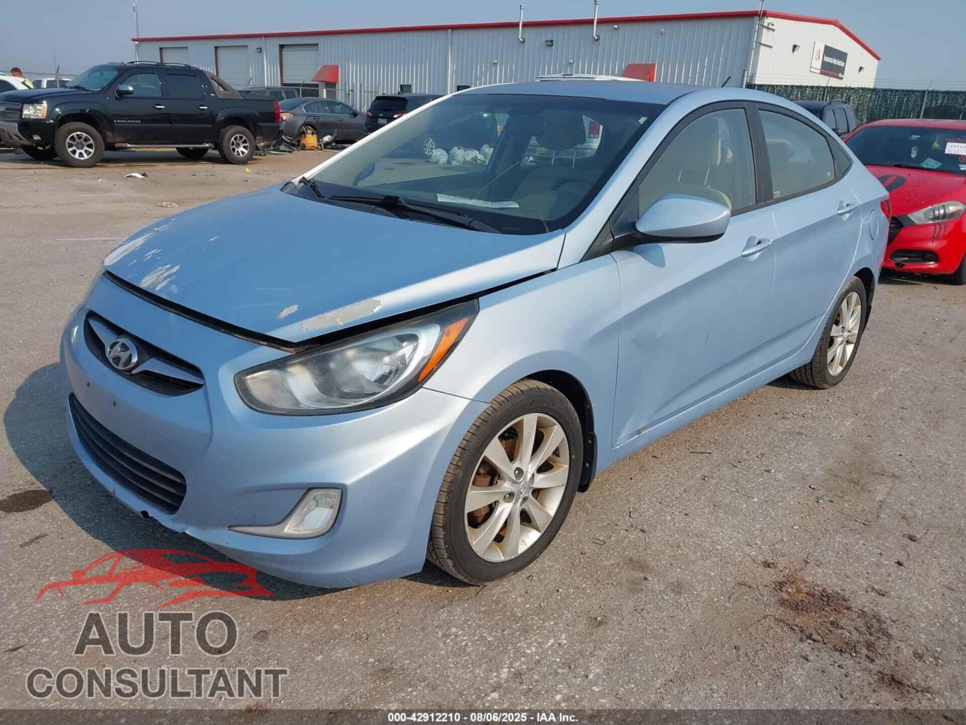 HYUNDAI ACCENT 2012 - KMHCU4AE2CU134441