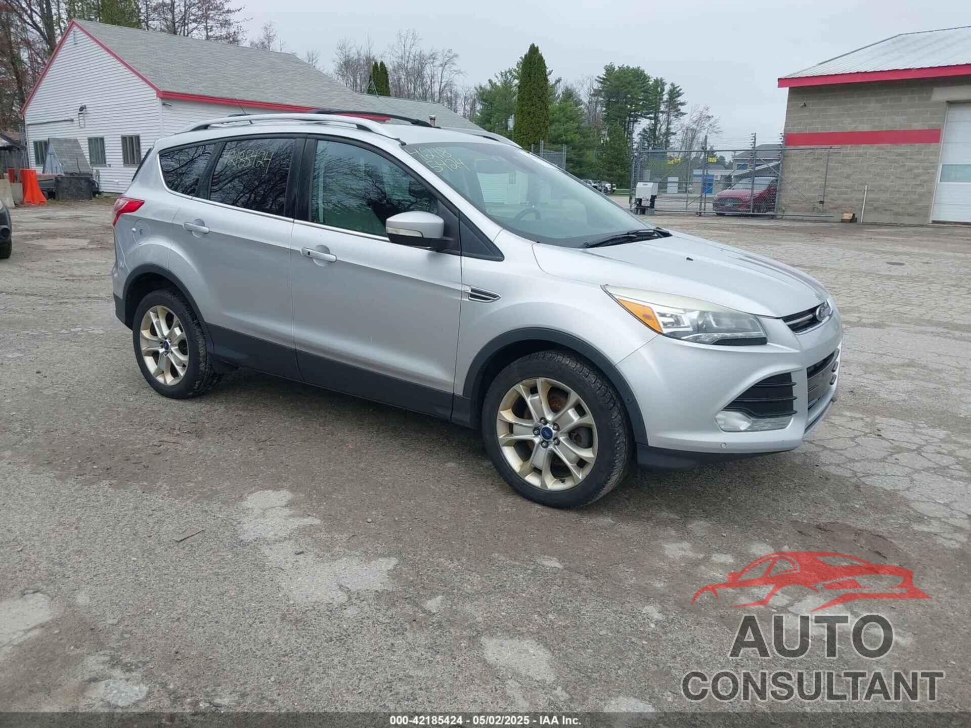 FORD ESCAPE 2014 - 1FMCU9J95EUE18732
