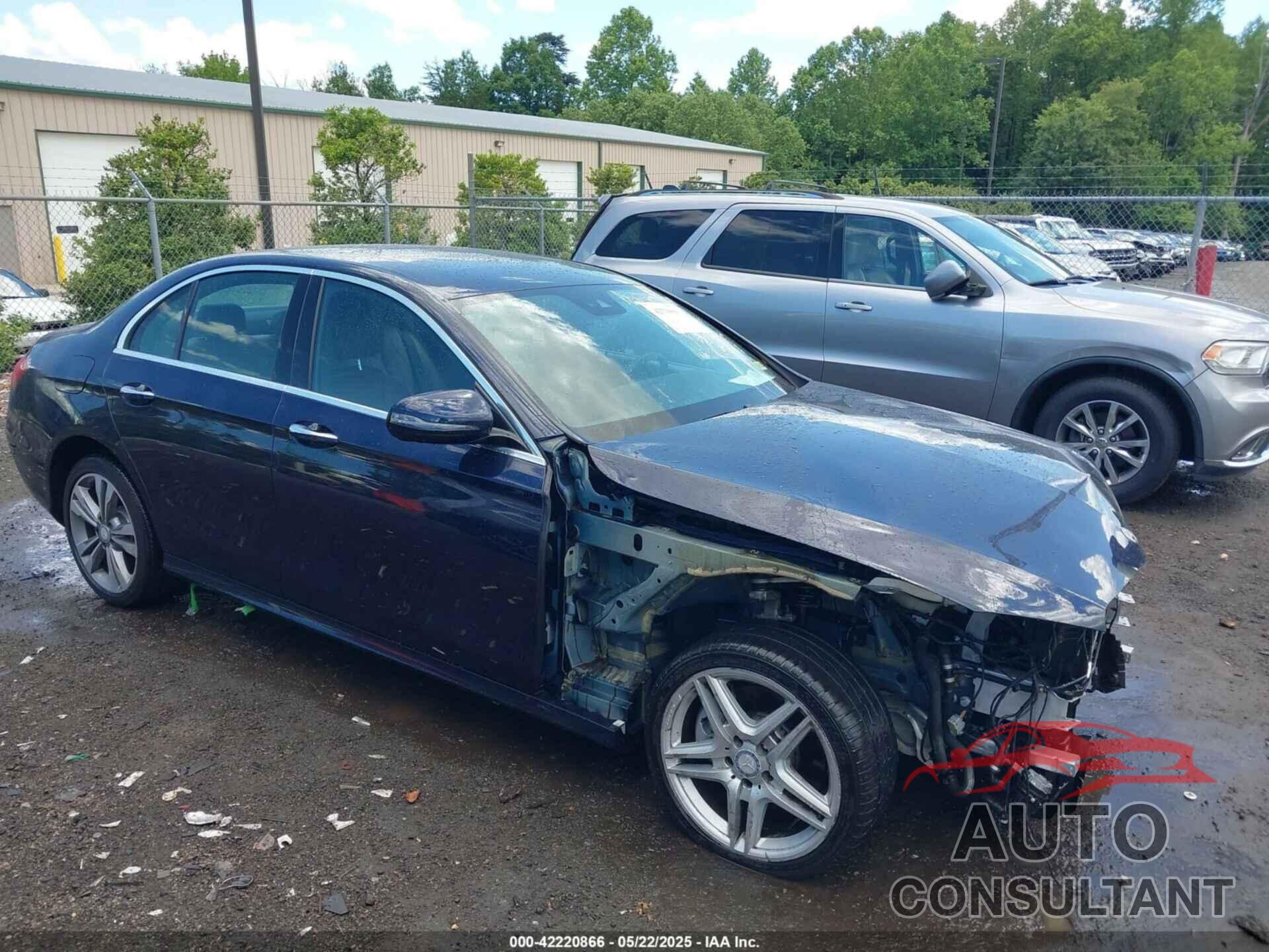MERCEDES-BENZ E 300 2018 - WDDZF4KB7JA432582