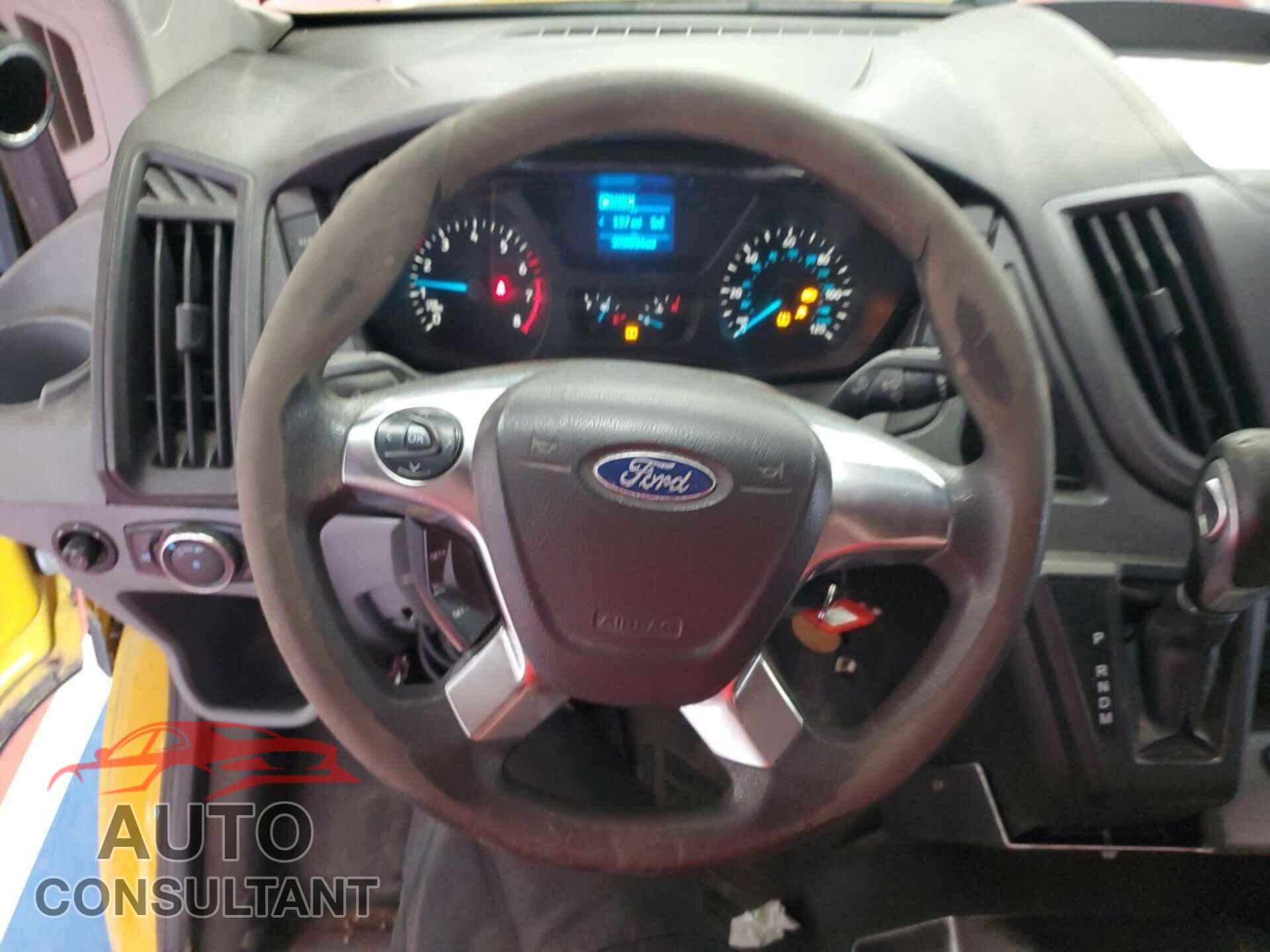 FORD TRANSIT-250 2015 - 1FTCR3XM9FKA30057