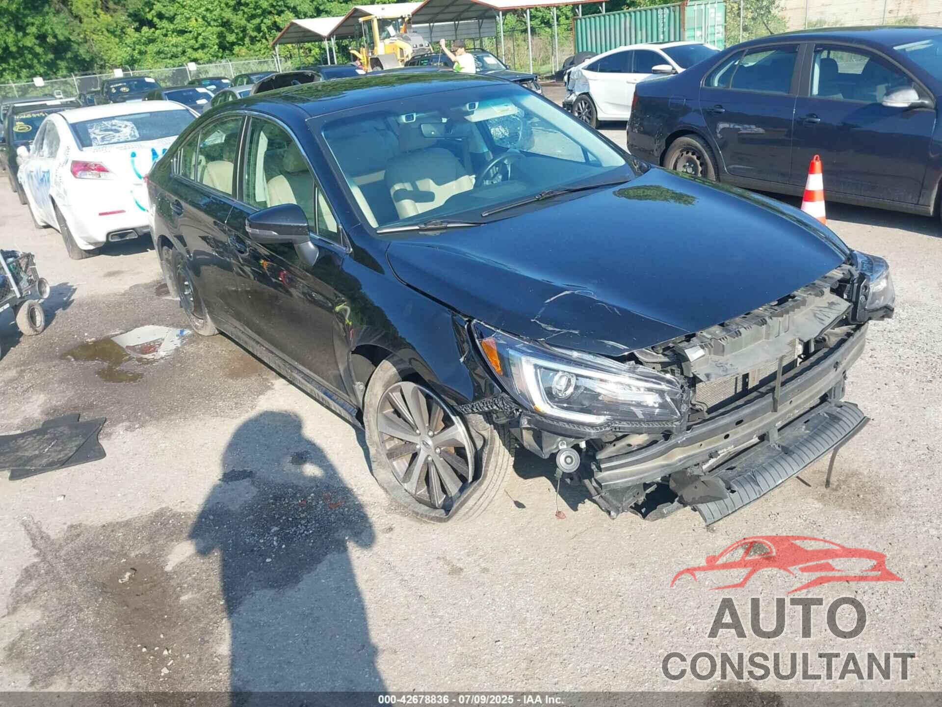 SUBARU LEGACY 2018 - 4S3BNEN69J3016542