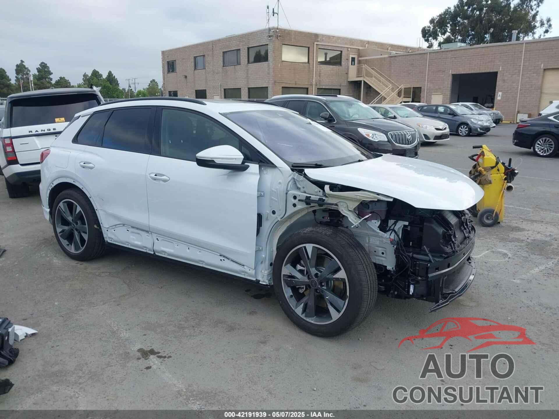 AUDI Q4 E-TRON 2024 - WA1MUBFZ3RP051935