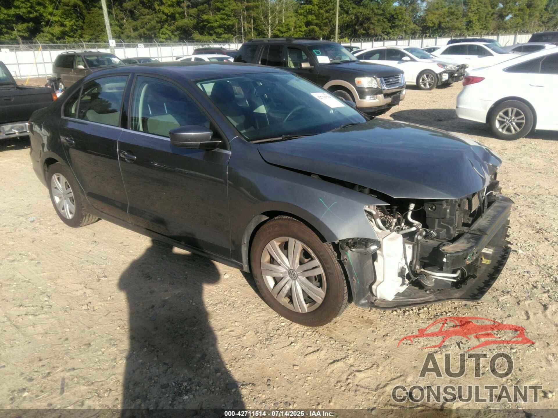VOLKSWAGEN JETTA 2017 - 3VW2B7AJ3HM391833