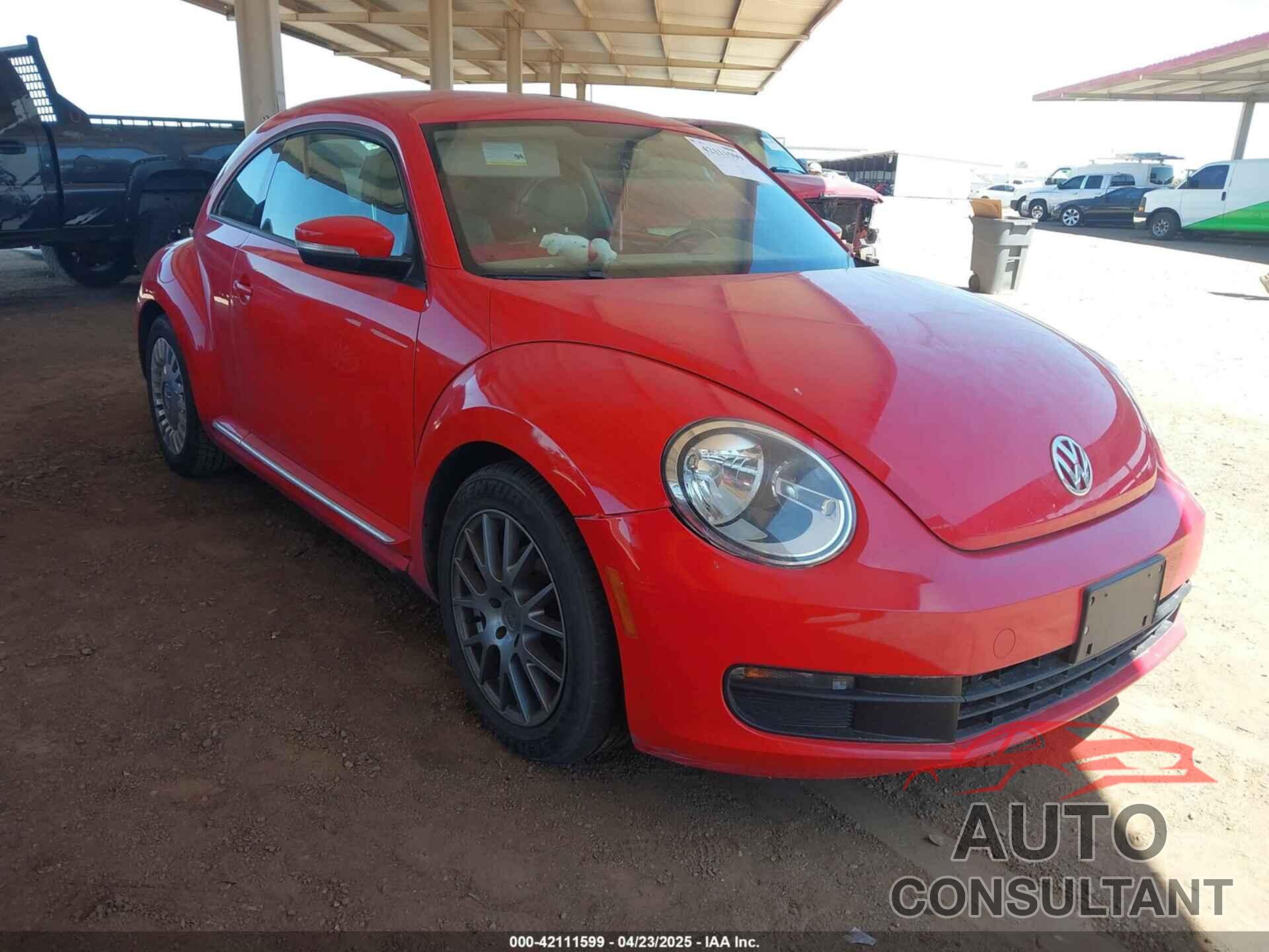 VOLKSWAGEN BEETLE 2014 - 3VWJ17AT7EM662999