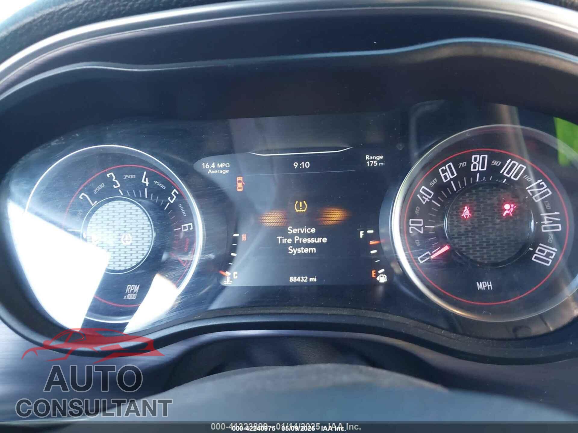 DODGE CHALLENGER 2018 - 2C3CDZAG8JH242540