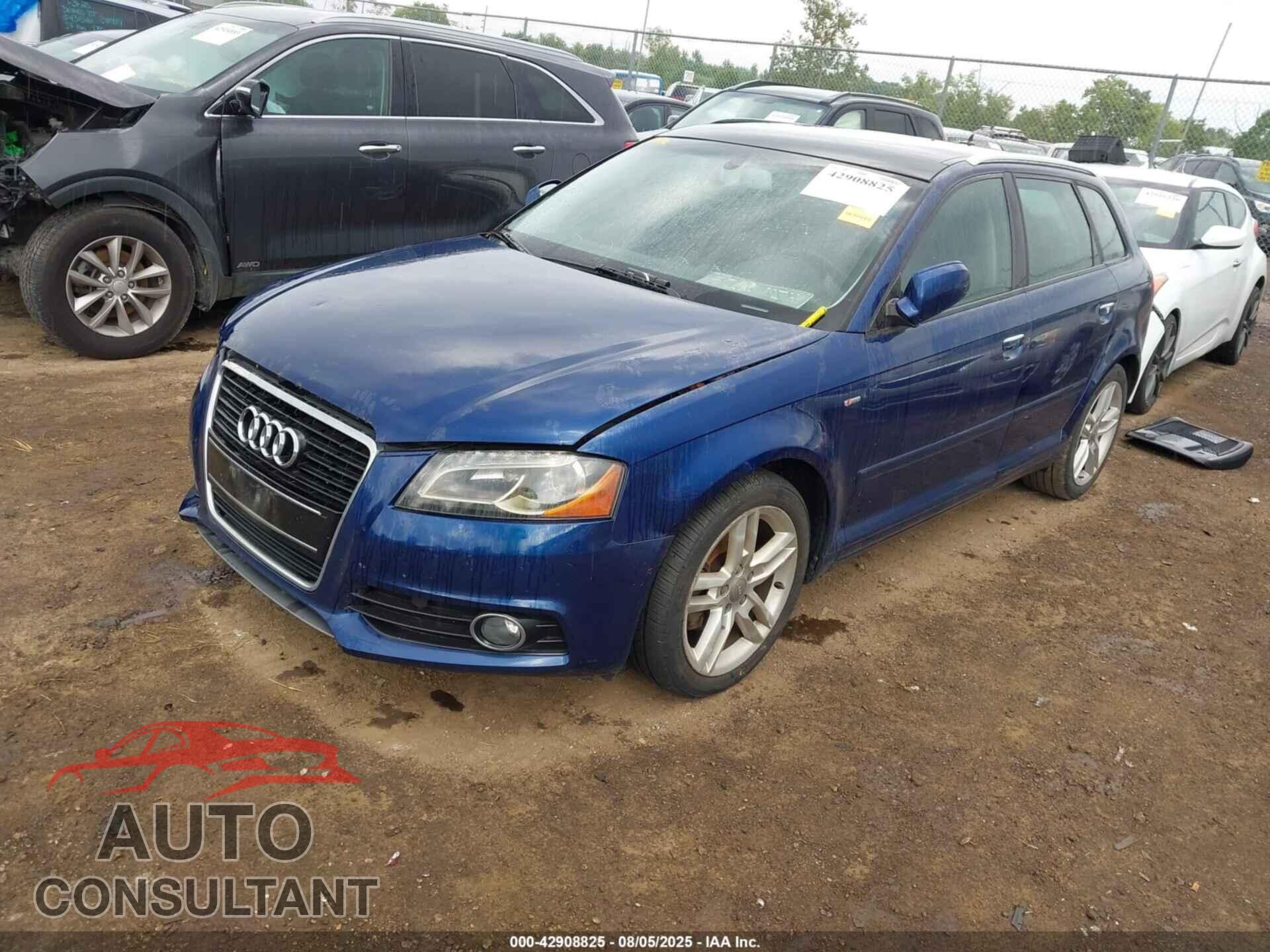 AUDI A3 2011 - WAUKJBFM9BA149447
