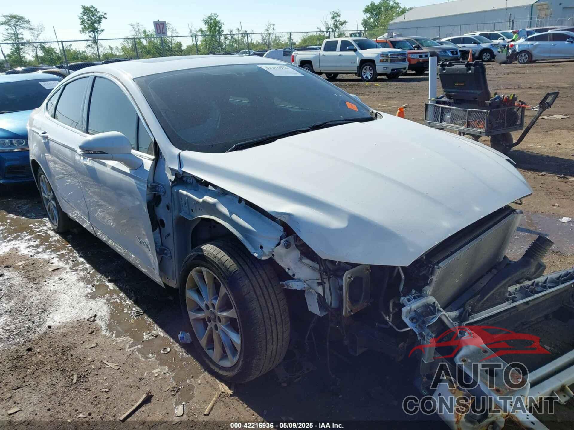 FORD FUSION ENERGI 2018 - 3FA6P0PU1JR216316