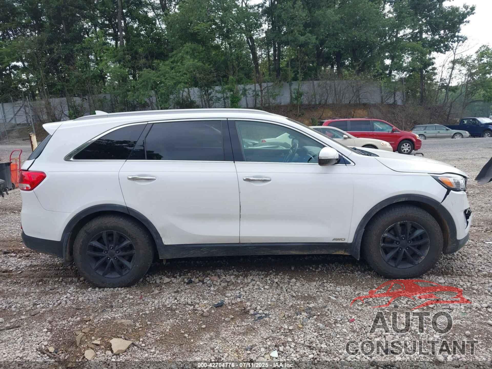KIA SORENTO 2016 - 5XYPGDA33GG020631