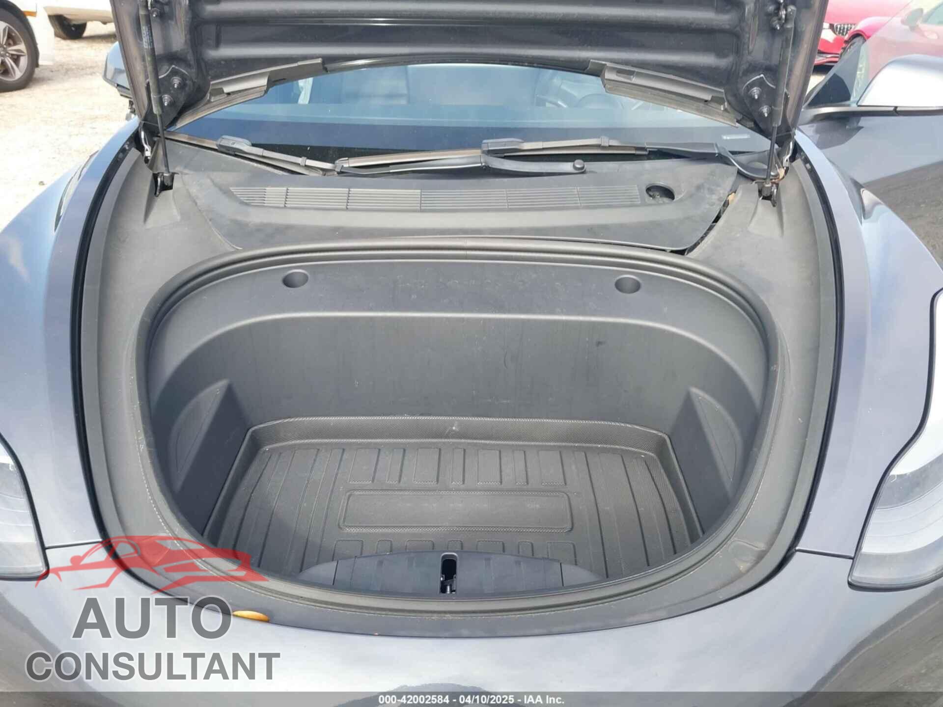 TESLA MODEL 3 2023 - 5YJ3E1EA0PF403168