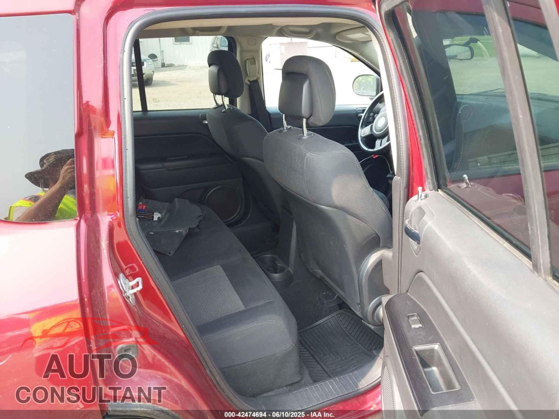 JEEP COMPASS 2011 - 1J4NF1FBXBD149377