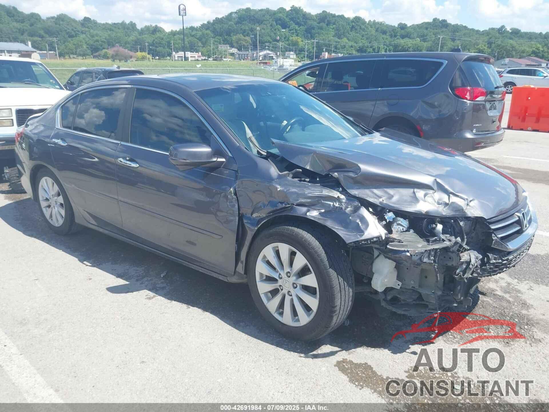 HONDA ACCORD 2013 - 1HGCR2F81DA001963