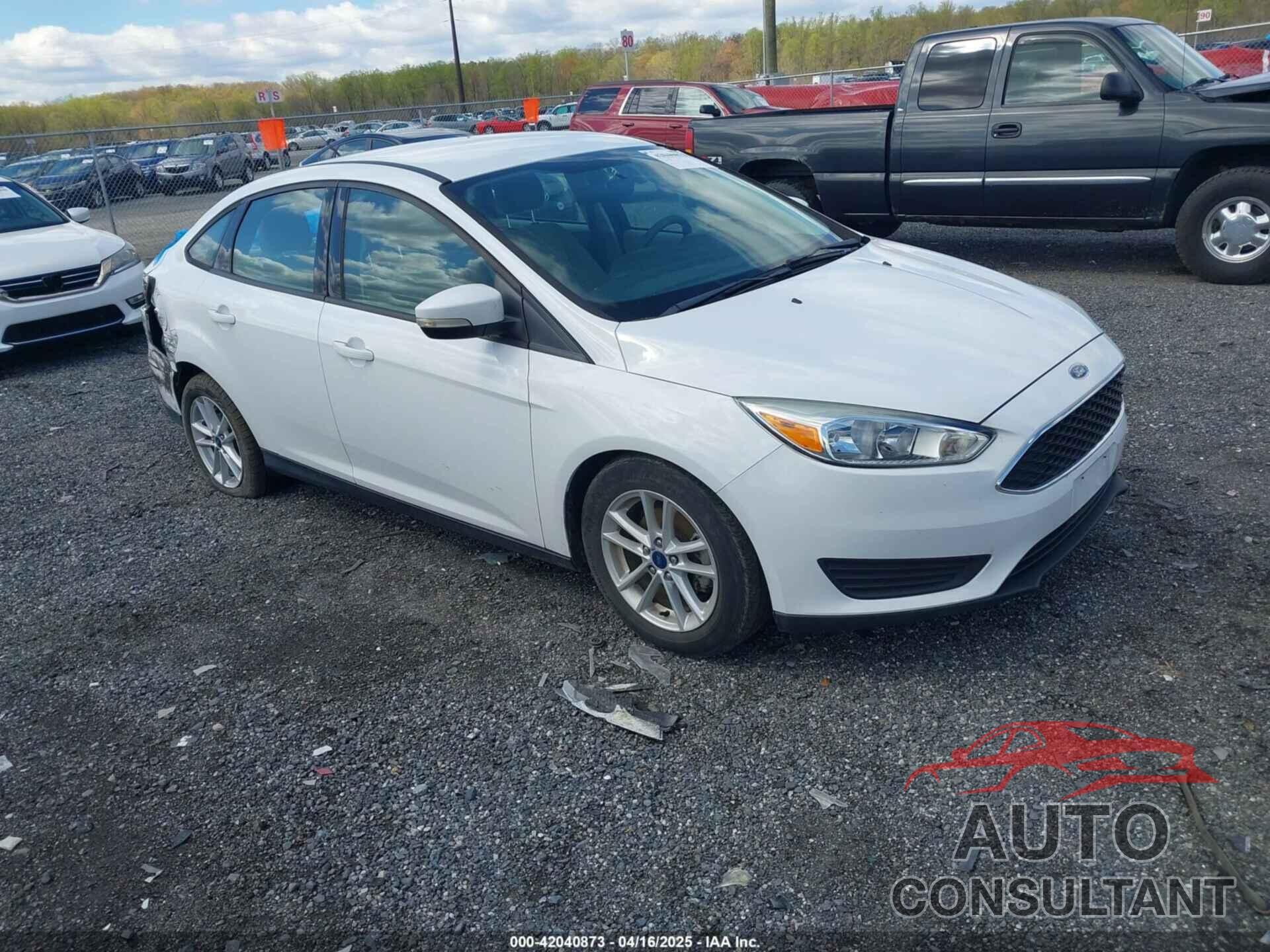 FORD FOCUS 2017 - 1FADP3F21HL234669