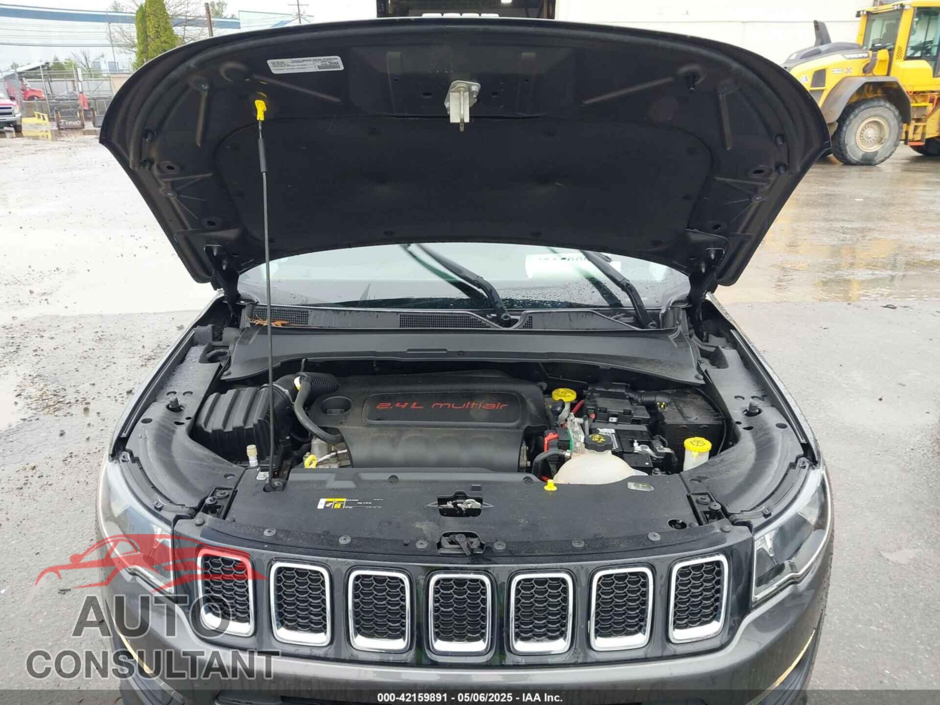 JEEP COMPASS 2018 - 3C4NJDBB5JT112368