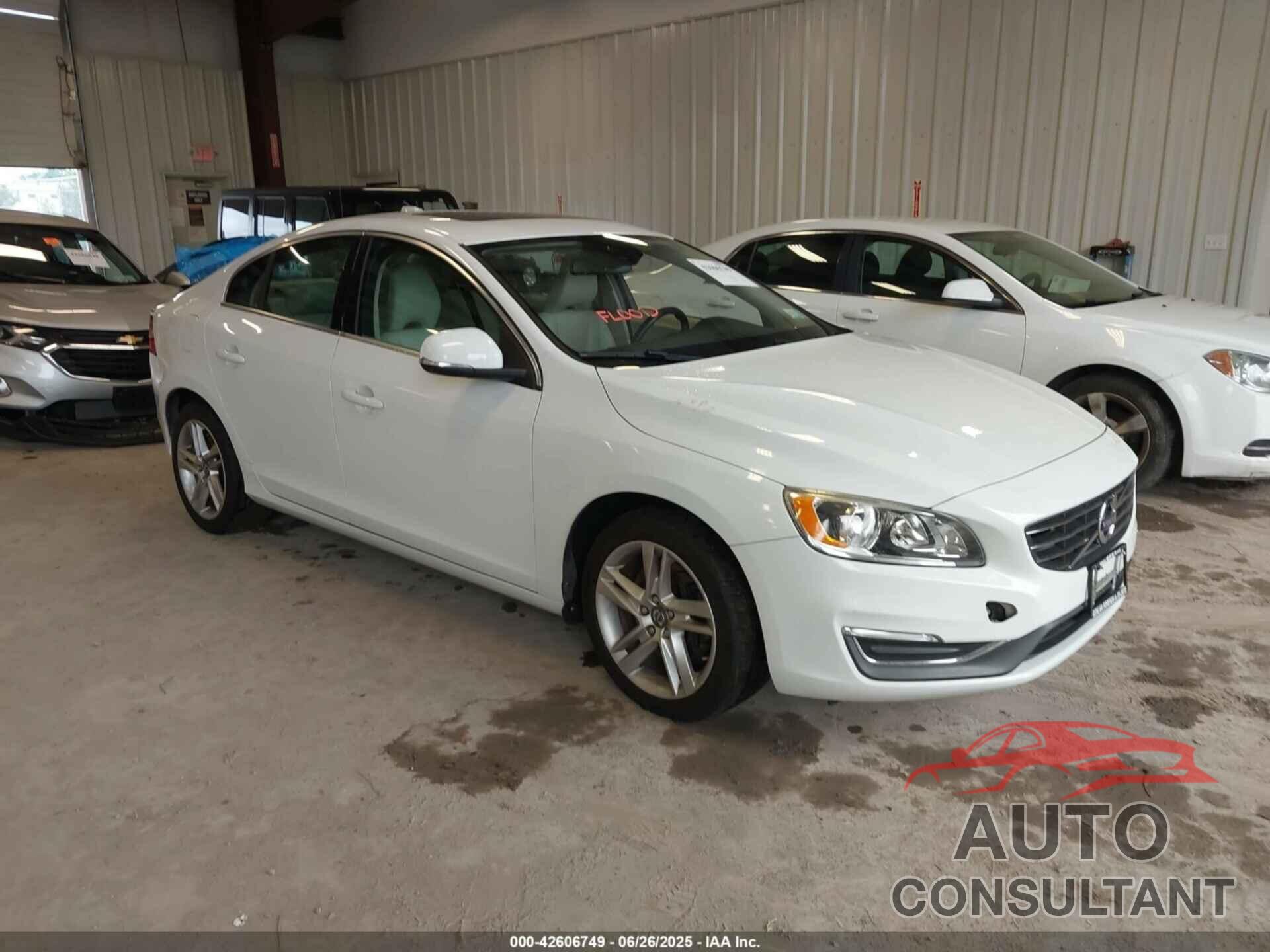 VOLVO S60 2015 - YV1612TB6F1305032