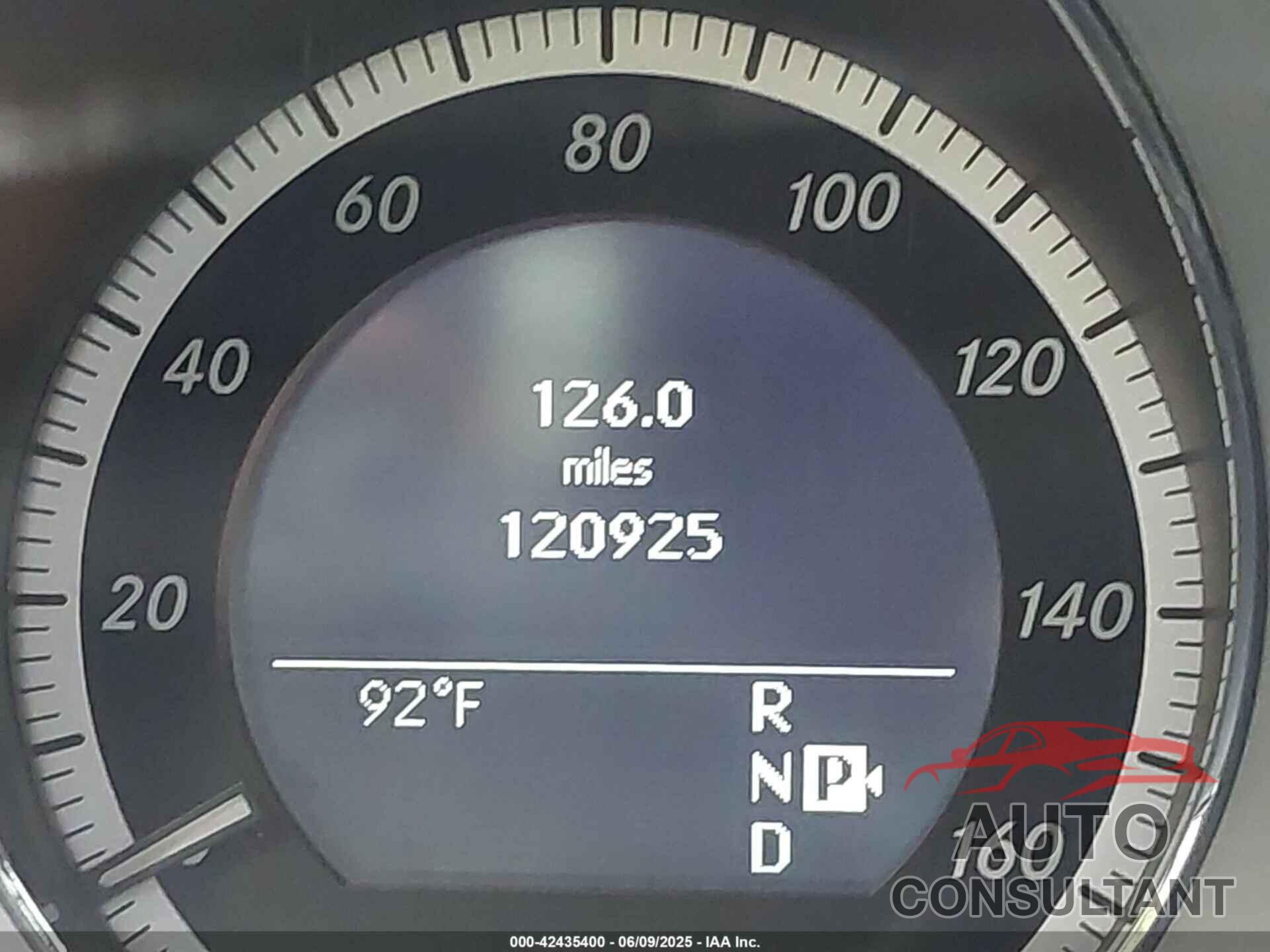 MERCEDES-BENZ E 550 2010 - WDDHF9AB0AA125460