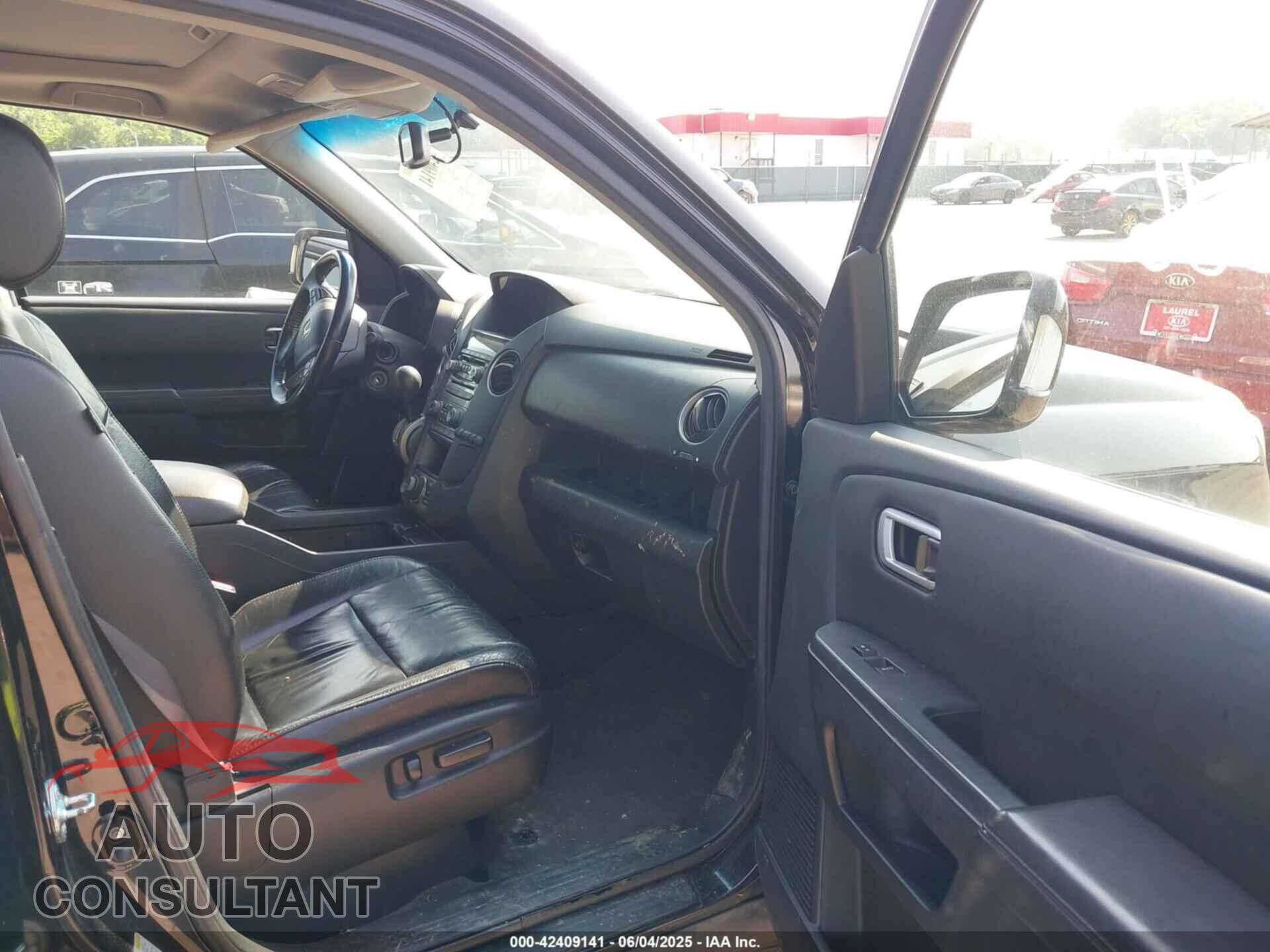 HONDA PILOT 2012 - 5FNYF4H98CB032194