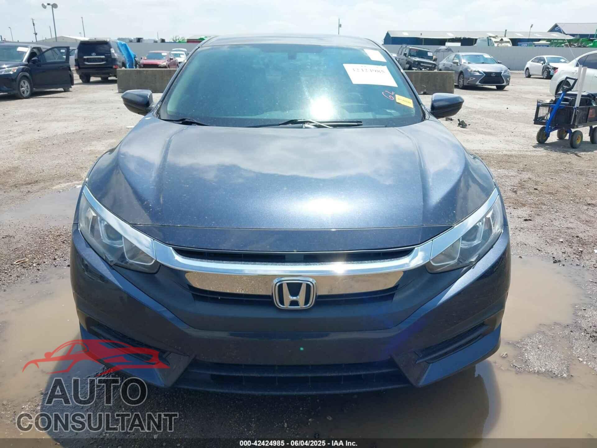 HONDA CIVIC 2017 - 19XFC2F58HE014702