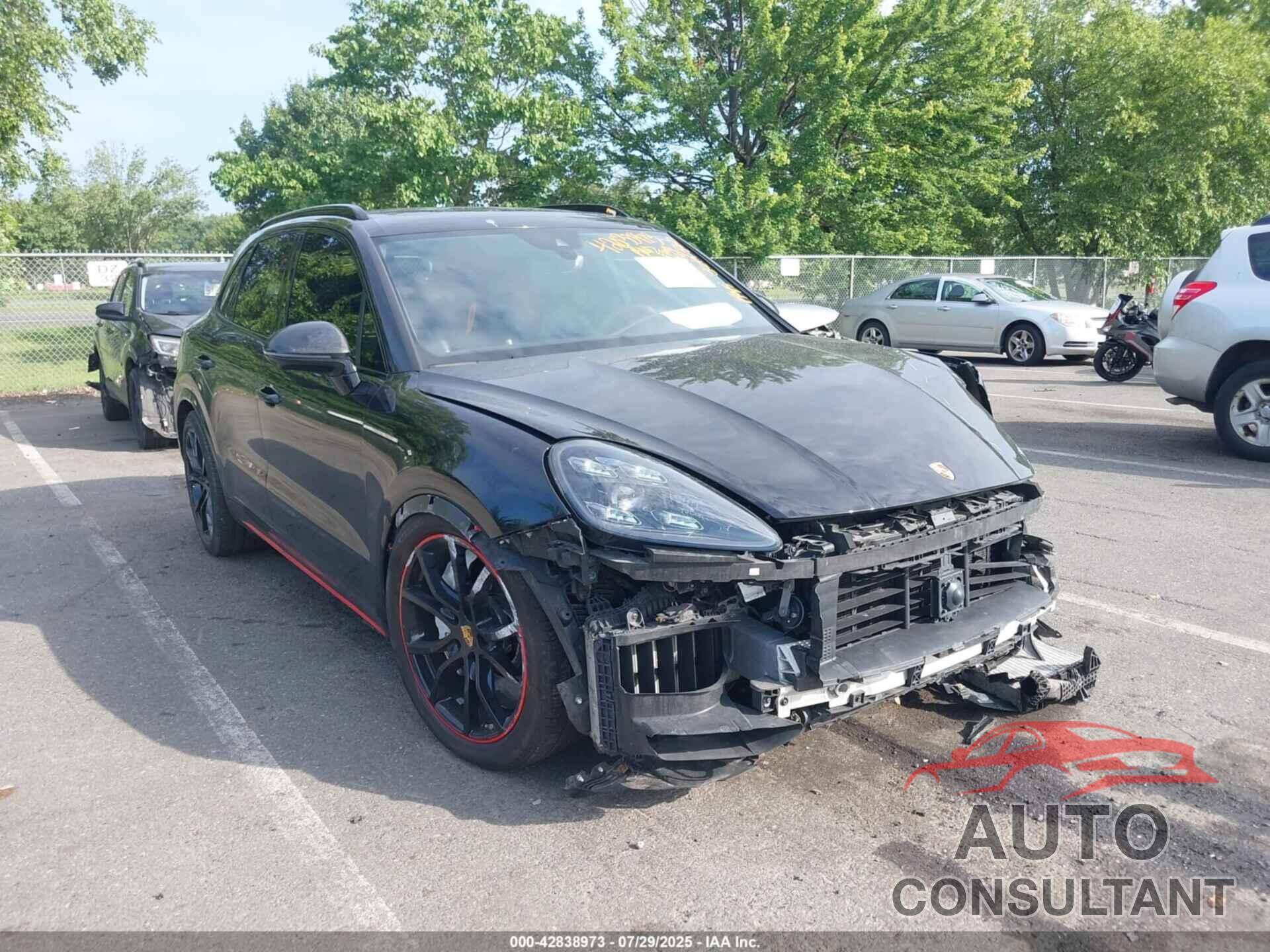 PORSCHE CAYENNE 2019 - WP1AF2AY4KDA80500