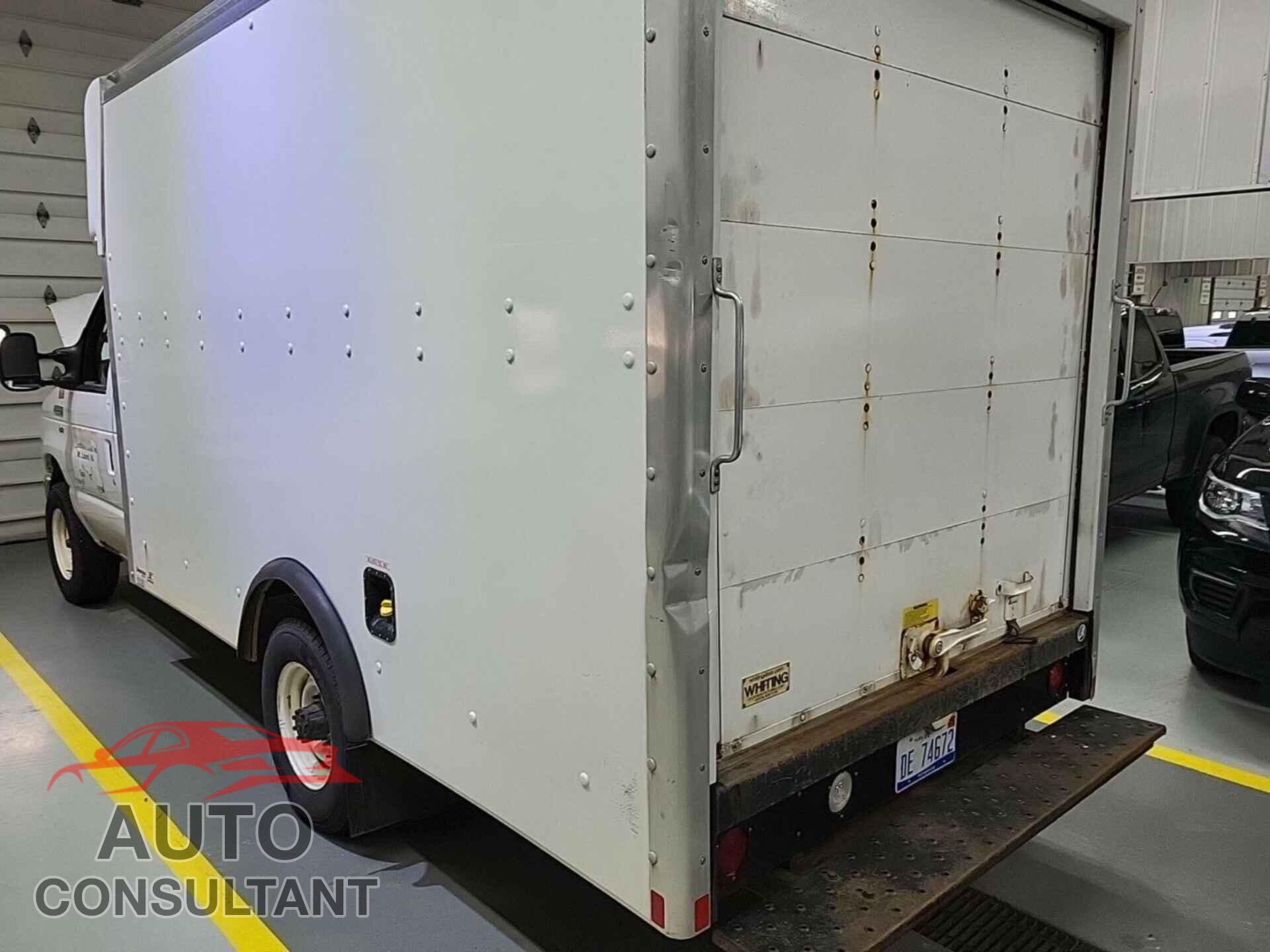 FORD E-350 CUTAWAY 2012 - 1FDSE3FL2CDB30013