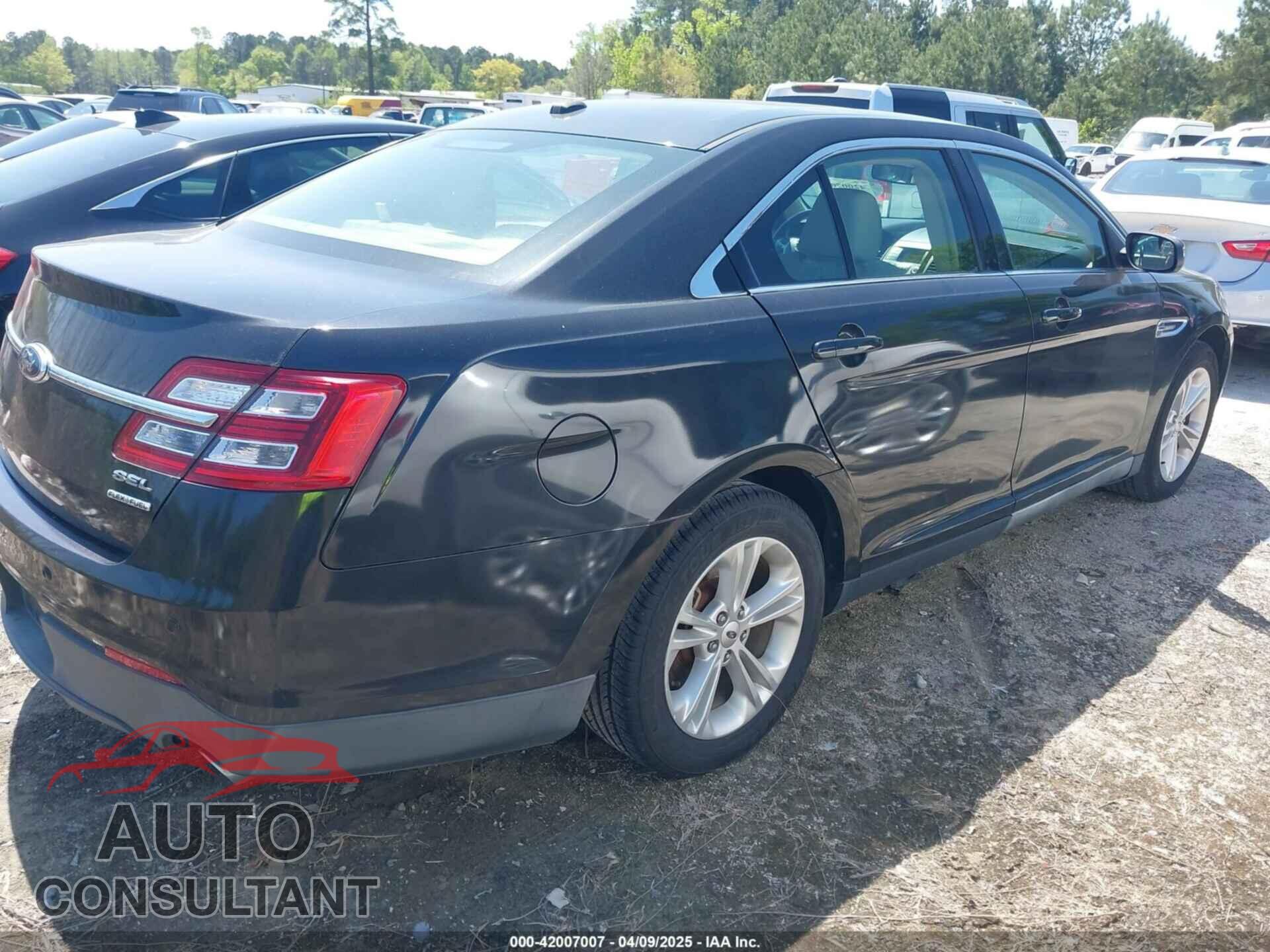 FORD TAURUS 2013 - 1FAHP2E89DG216280