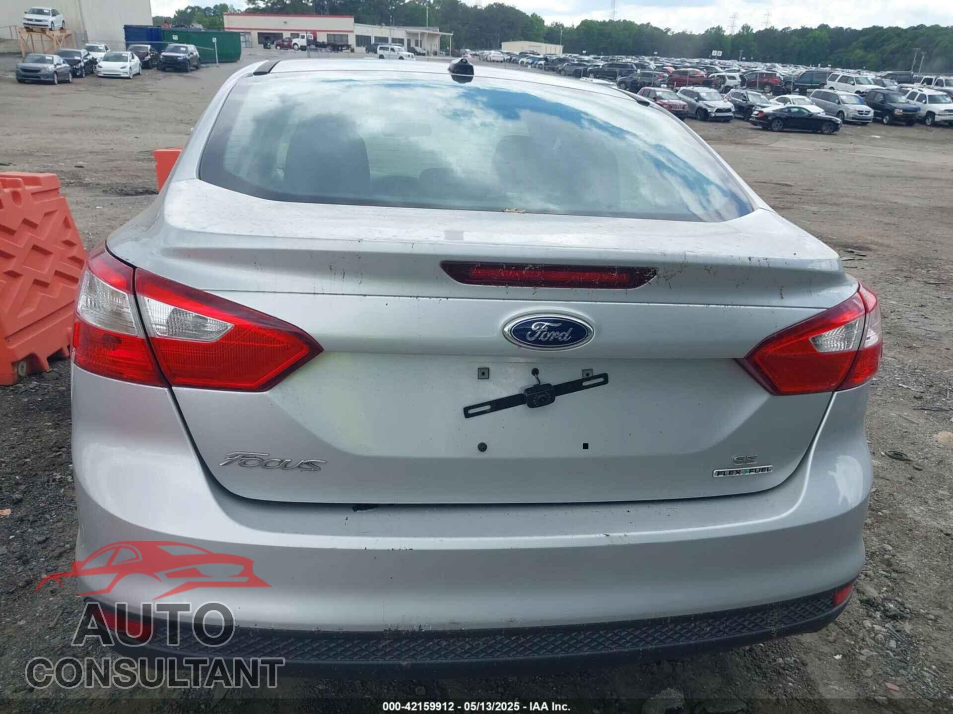 FORD FOCUS 2014 - 1FADP3F27EL336084