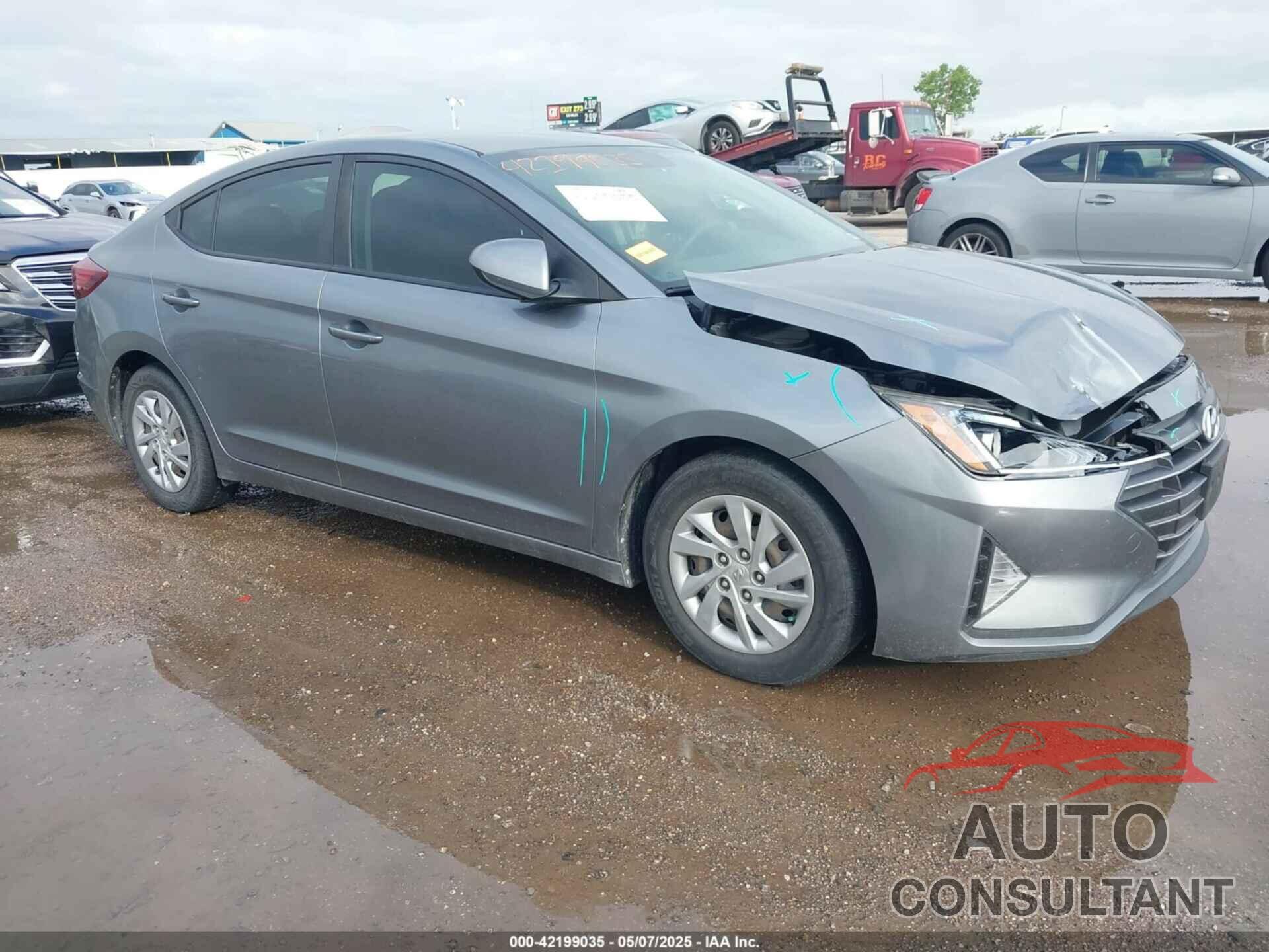 HYUNDAI ELANTRA 2019 - KMHD74LF6KU754418