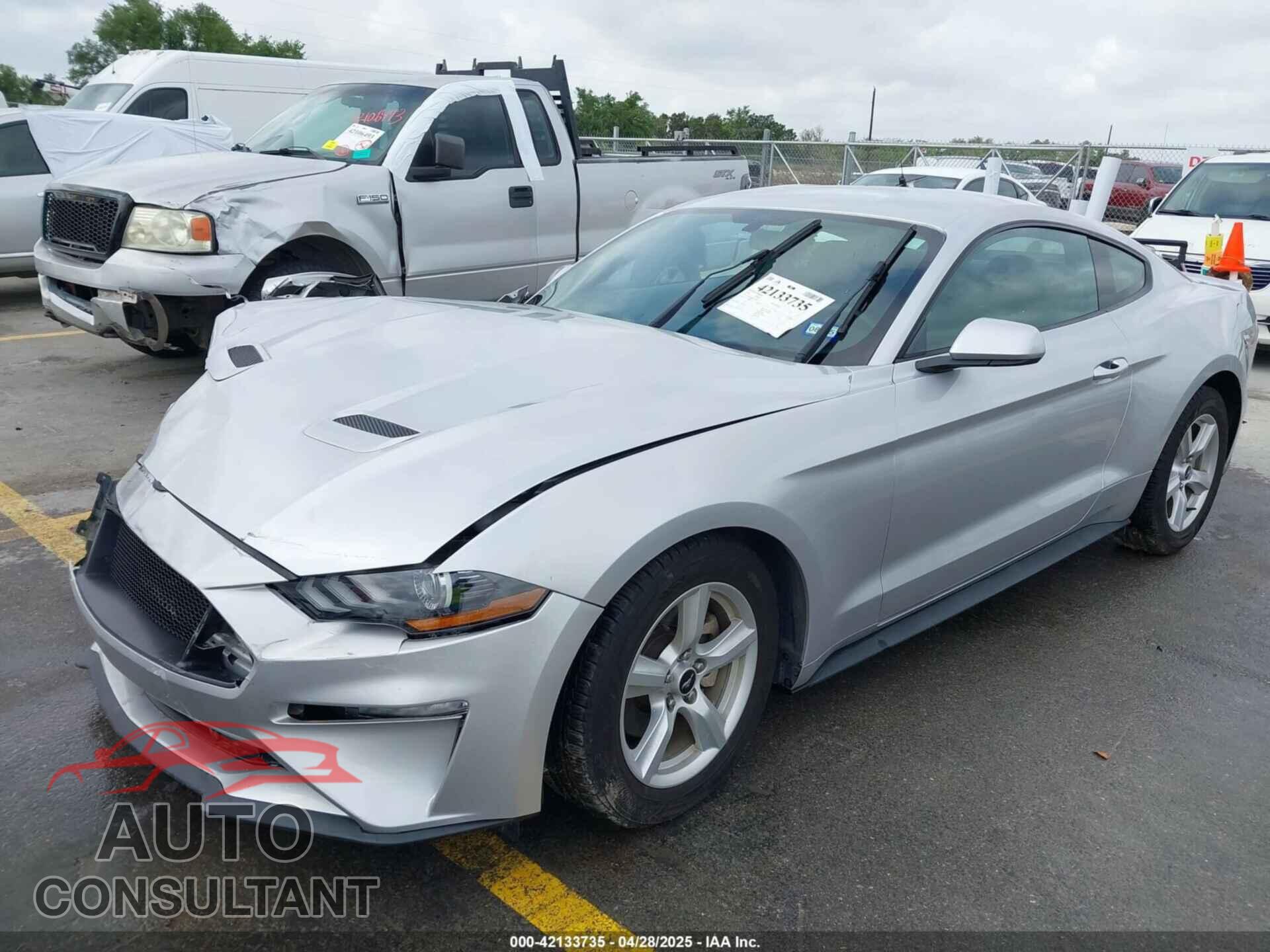 FORD MUSTANG 2018 - 1FA6P8TH8J5144833
