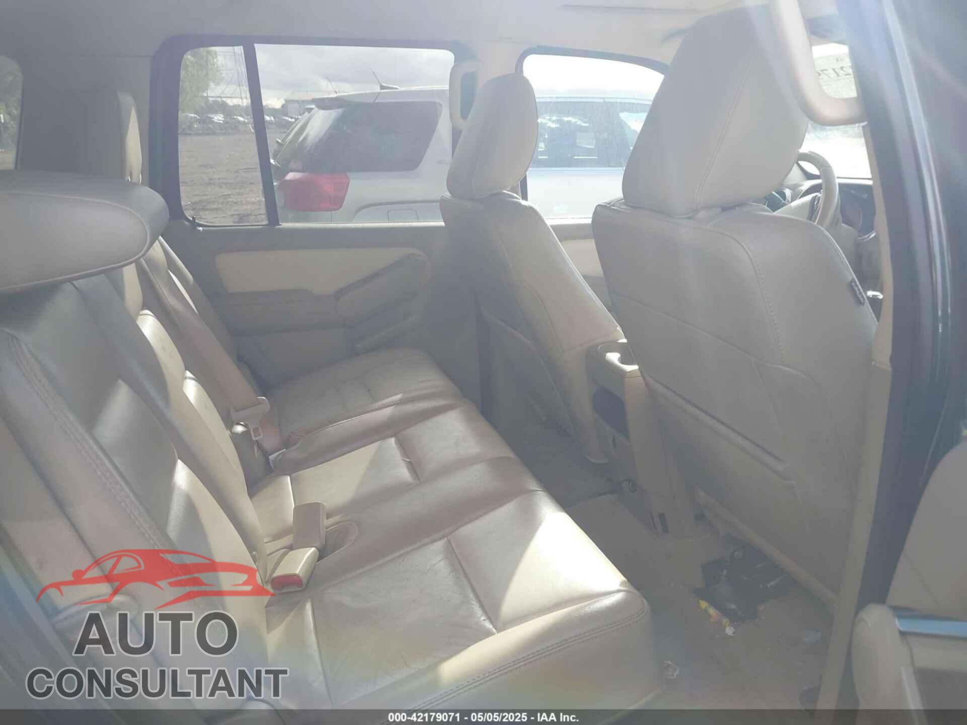 FORD EXPLORER 2010 - 1FMEU7EE2AUB02753