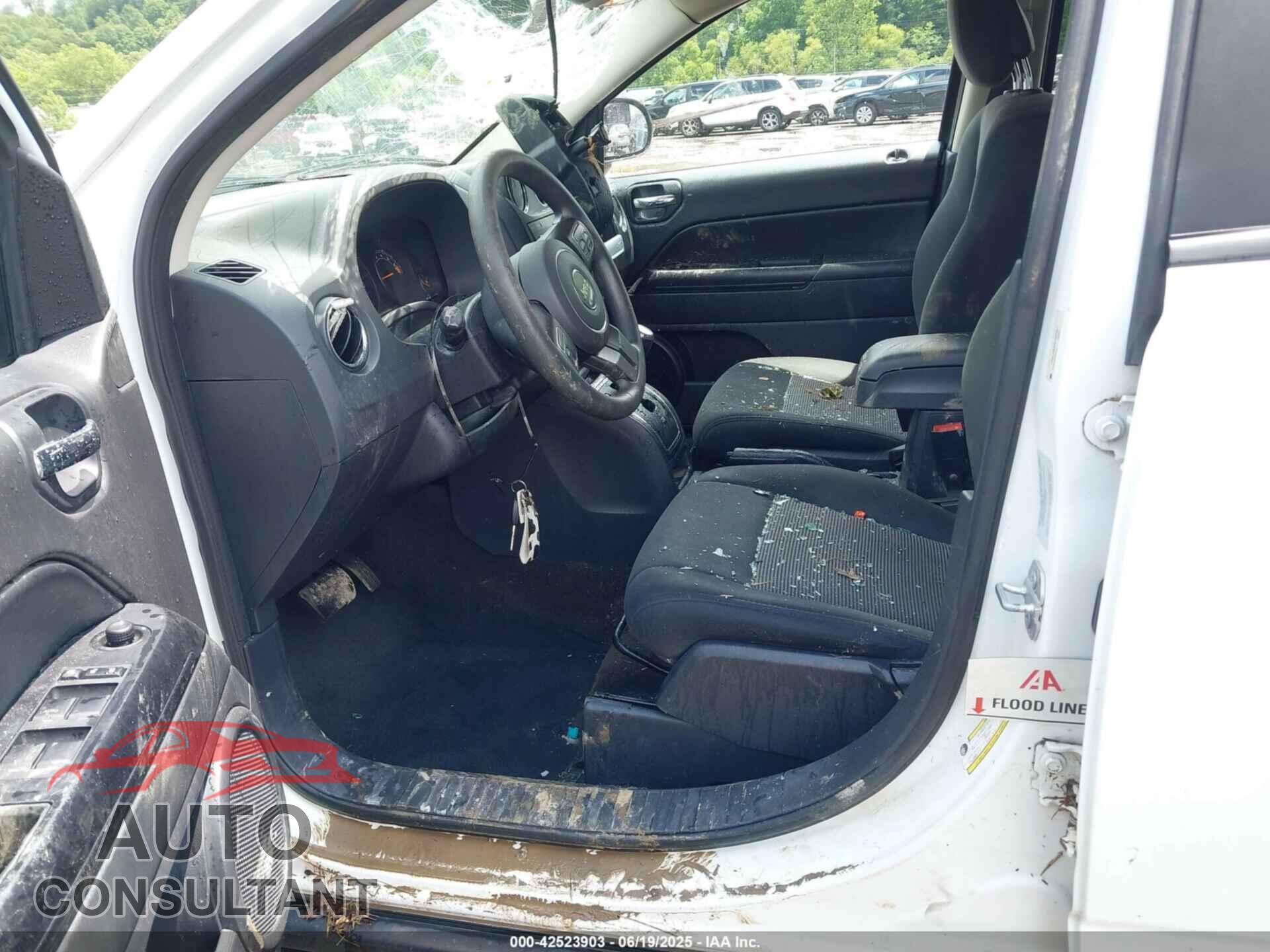 JEEP COMPASS 2016 - 1C4NJDBB0GD523921