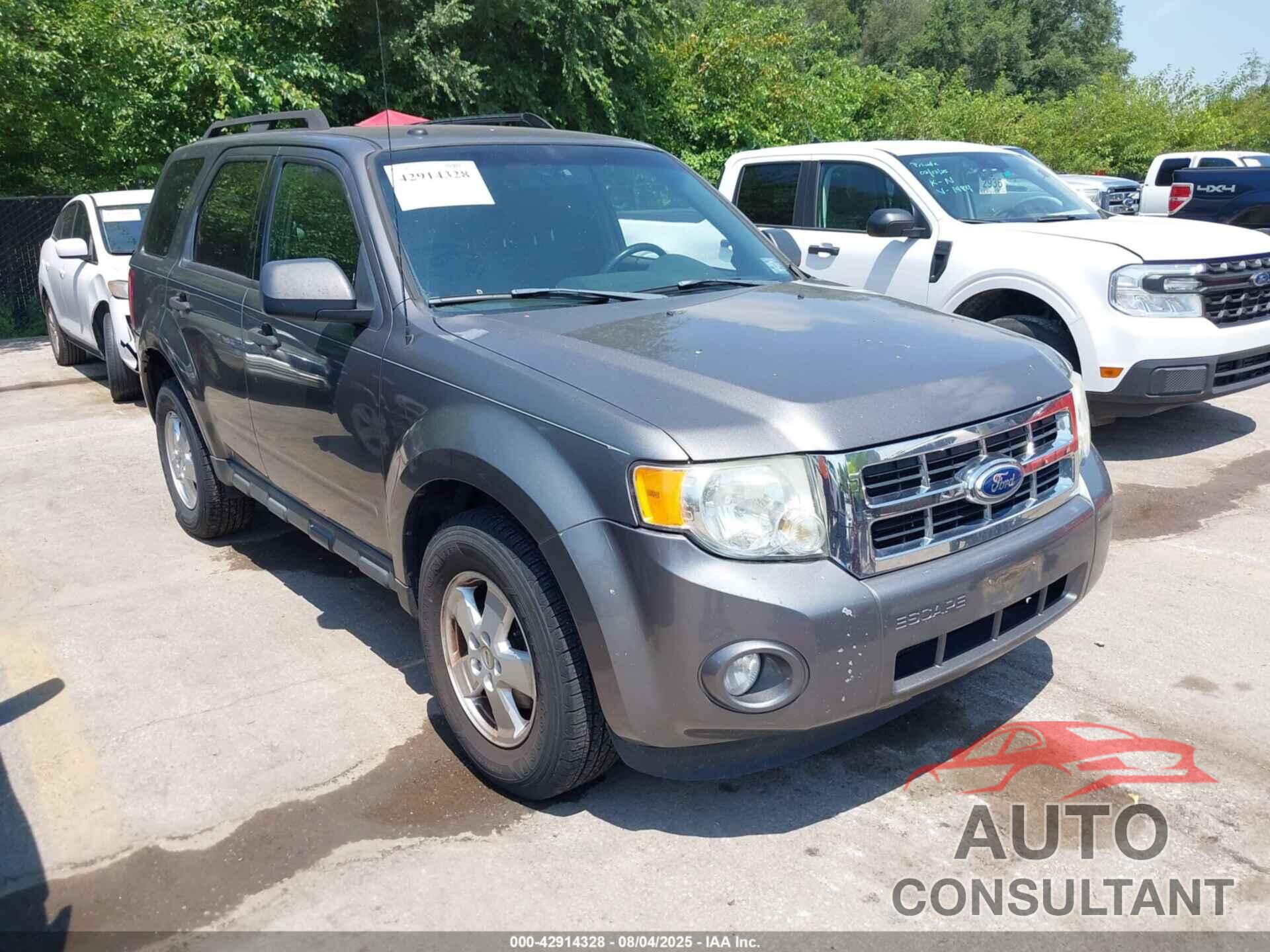 FORD ESCAPE 2011 - 1FMCU9D71BKA69831