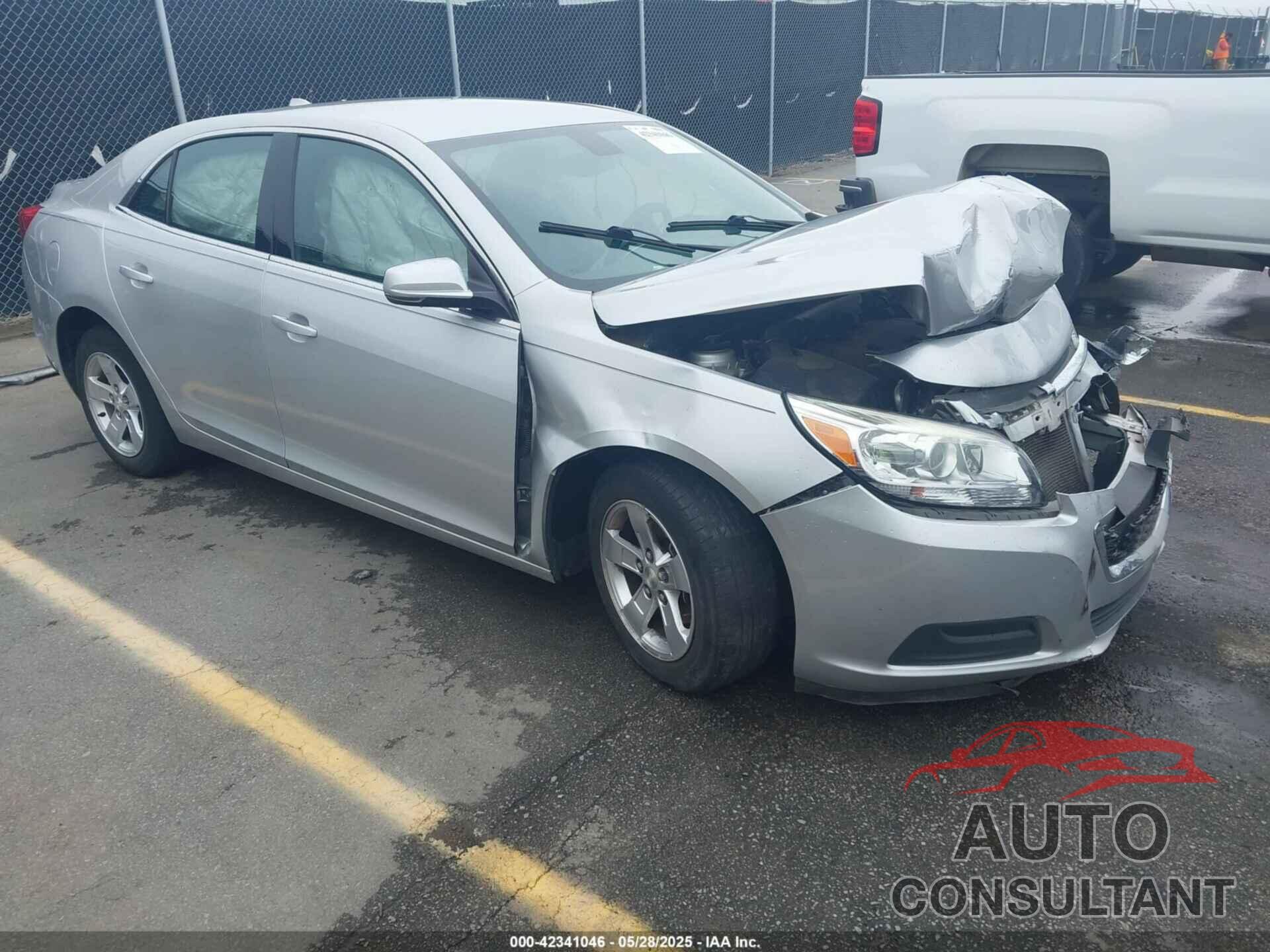 CHEVROLET MALIBU 2014 - 1G11C5SL8EF120111