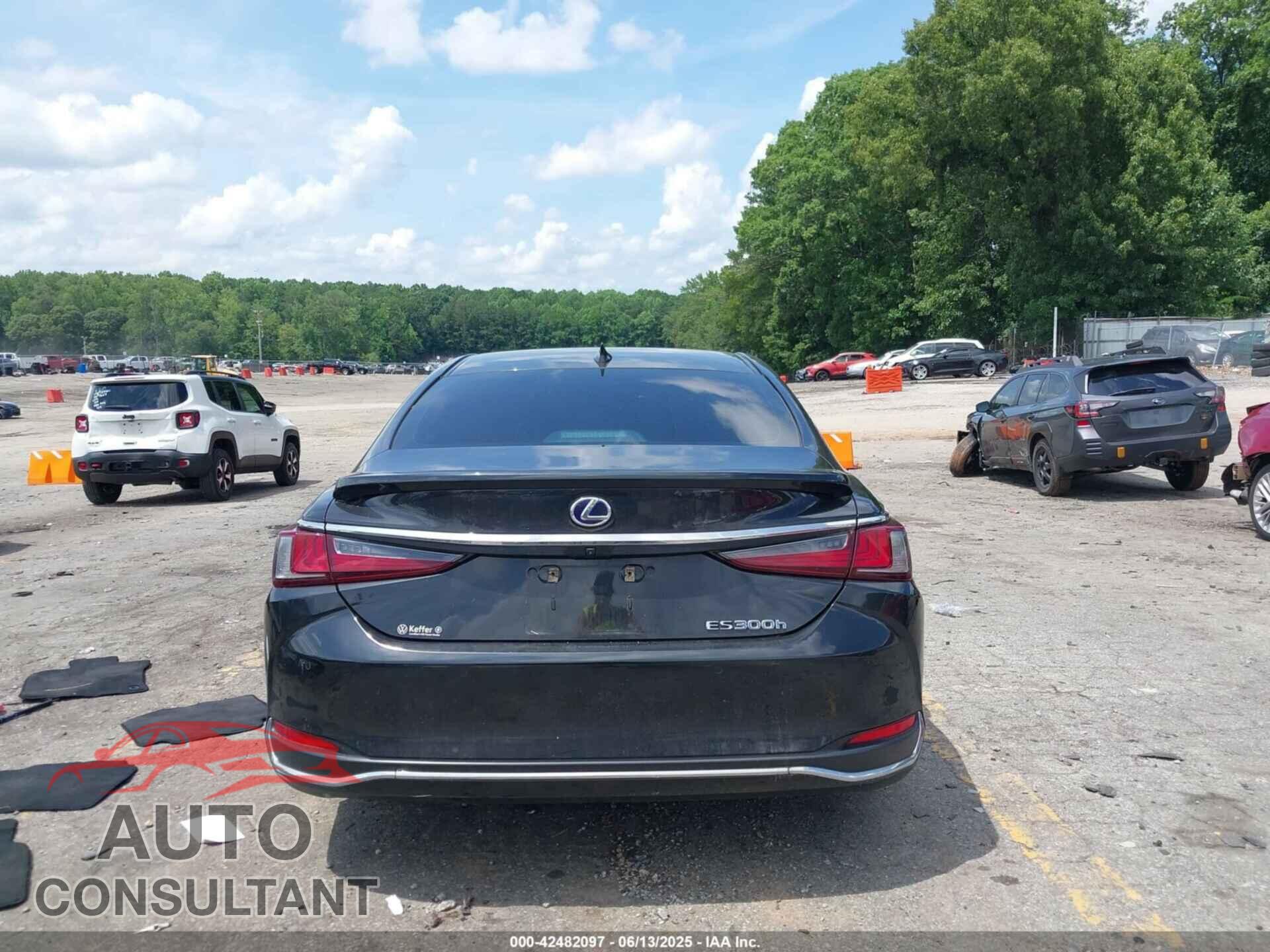 LEXUS ES 300H 2020 - 58AD21B15LU007910