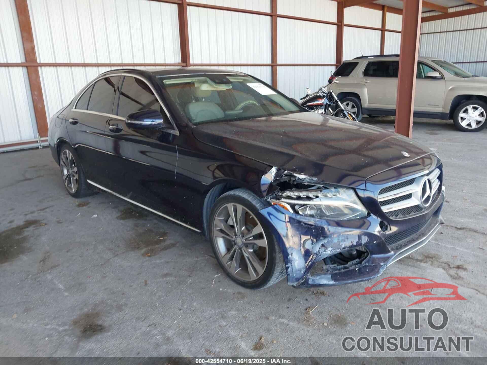 MERCEDES-BENZ C 300 2016 - 55SWF4JB7GU148494