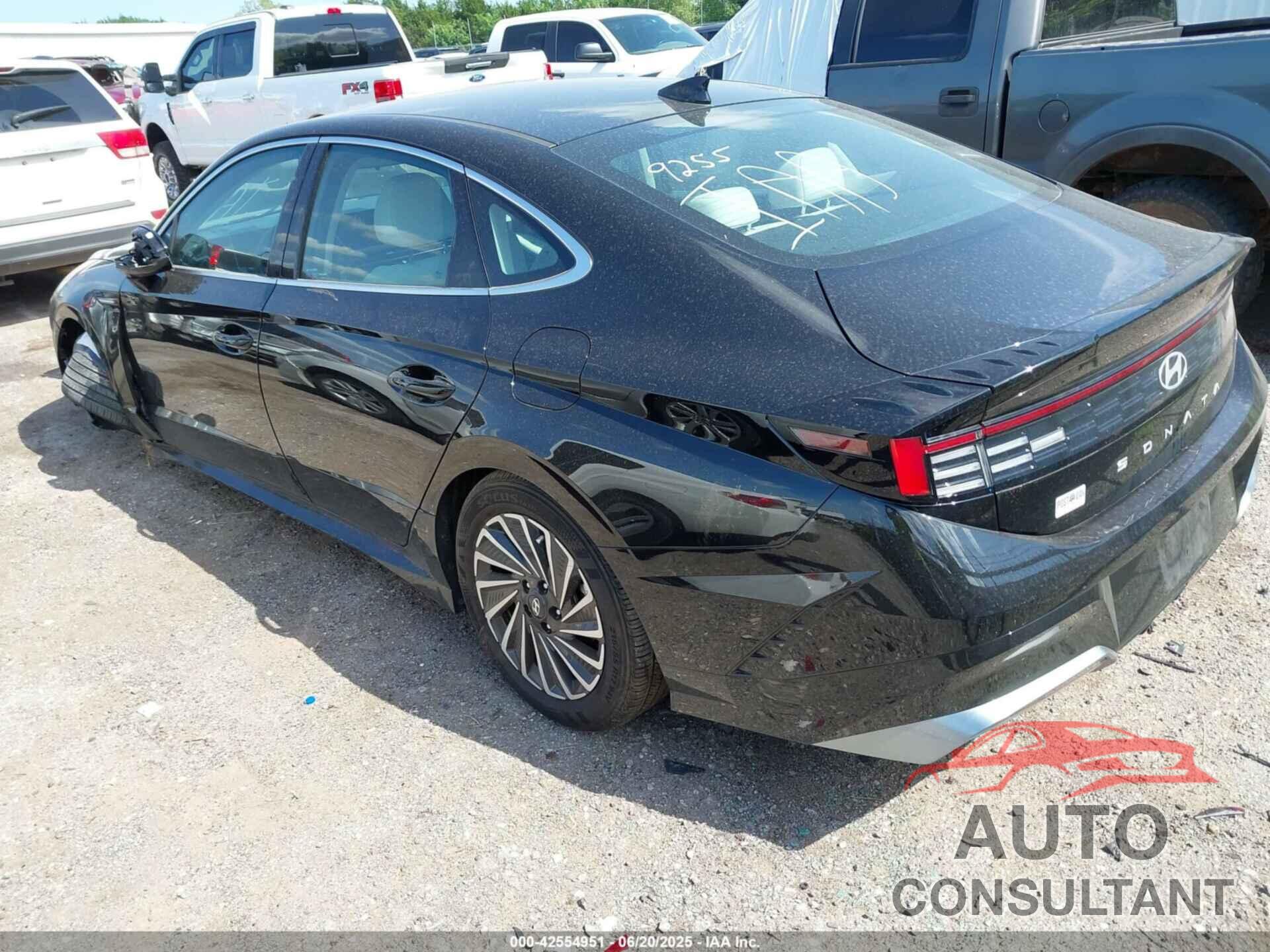 HYUNDAI SONATA HYBRID 2024 - KMHL34JJ1RA099255