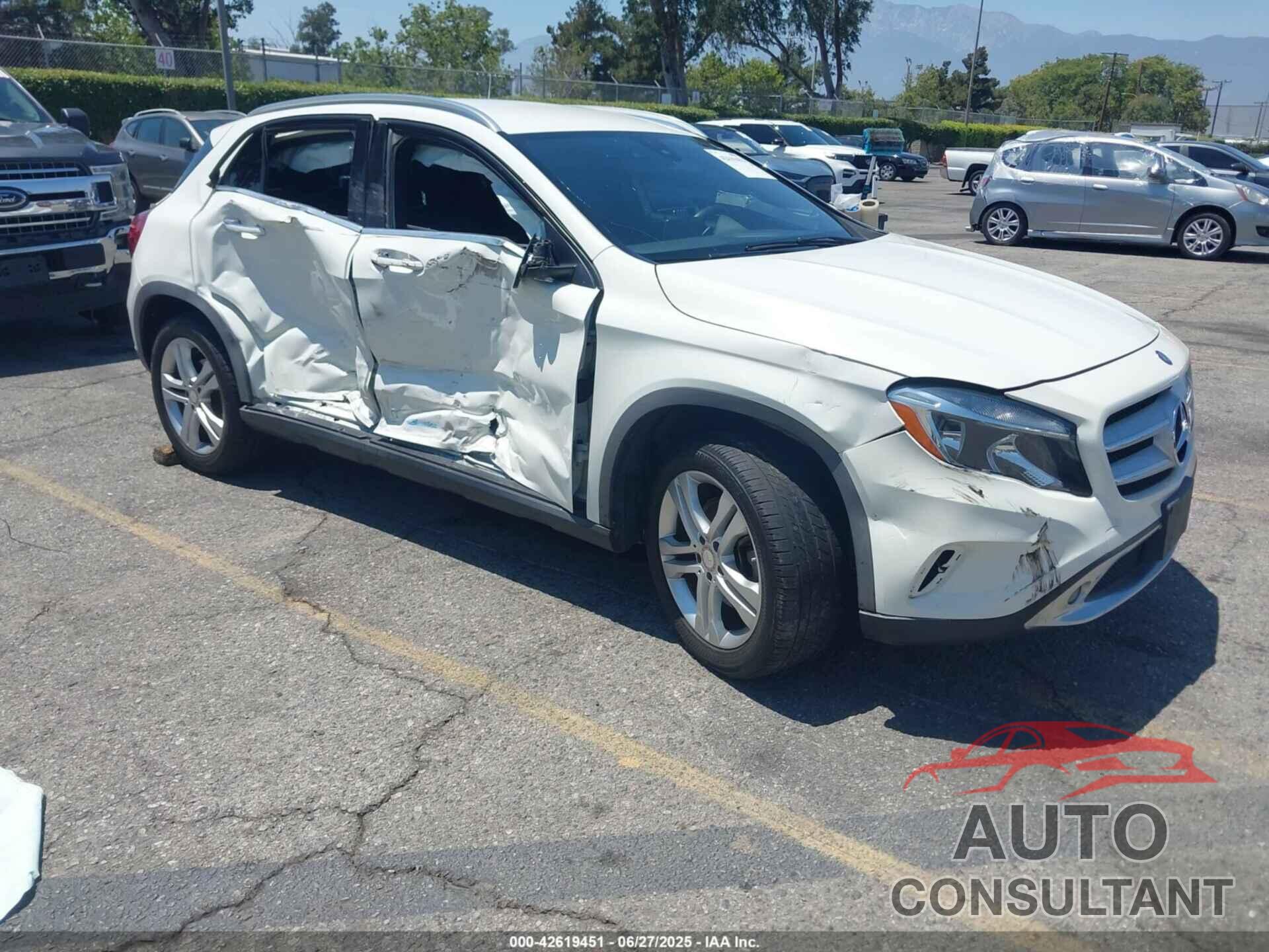 MERCEDES-BENZ GLA 250 2017 - WDCTG4EB0HJ288595