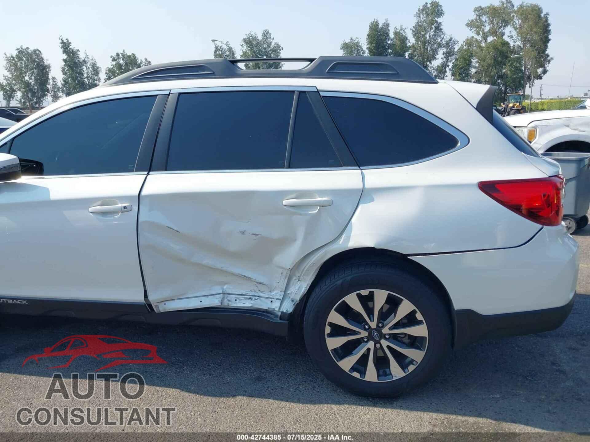 SUBARU OUTBACK 2016 - 4S4BSANC0G3326607