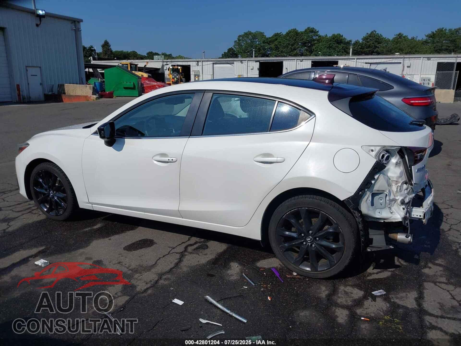MAZDA MAZDA3 2014 - JM1BM1M34E1135720