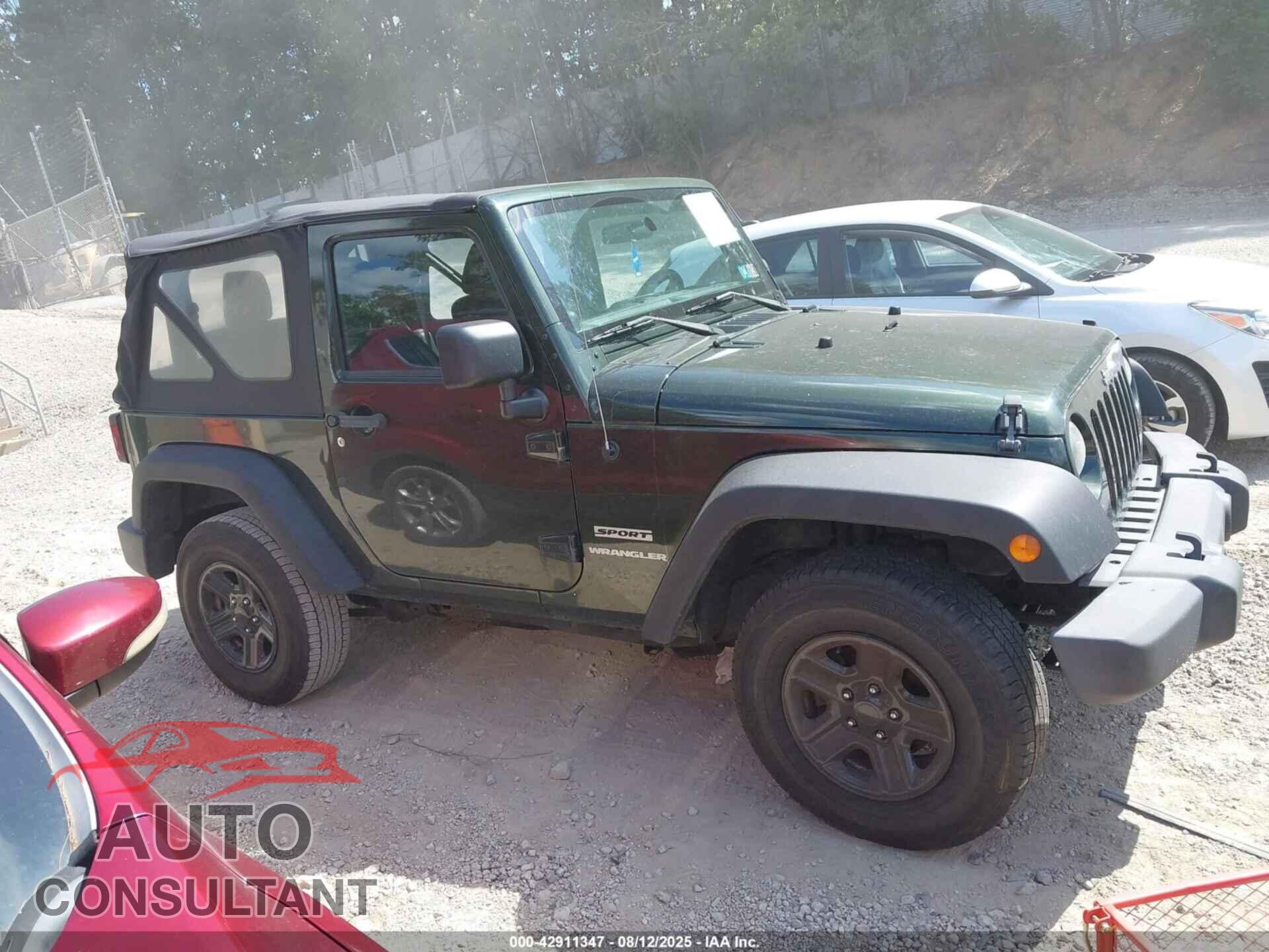 JEEP WRANGLER 2011 - 1J4AA2D17BL611252