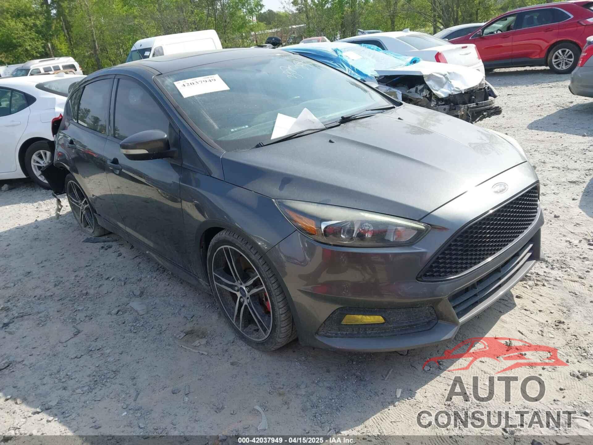 FORD FOCUS ST 2018 - 1FADP3L96JL332250