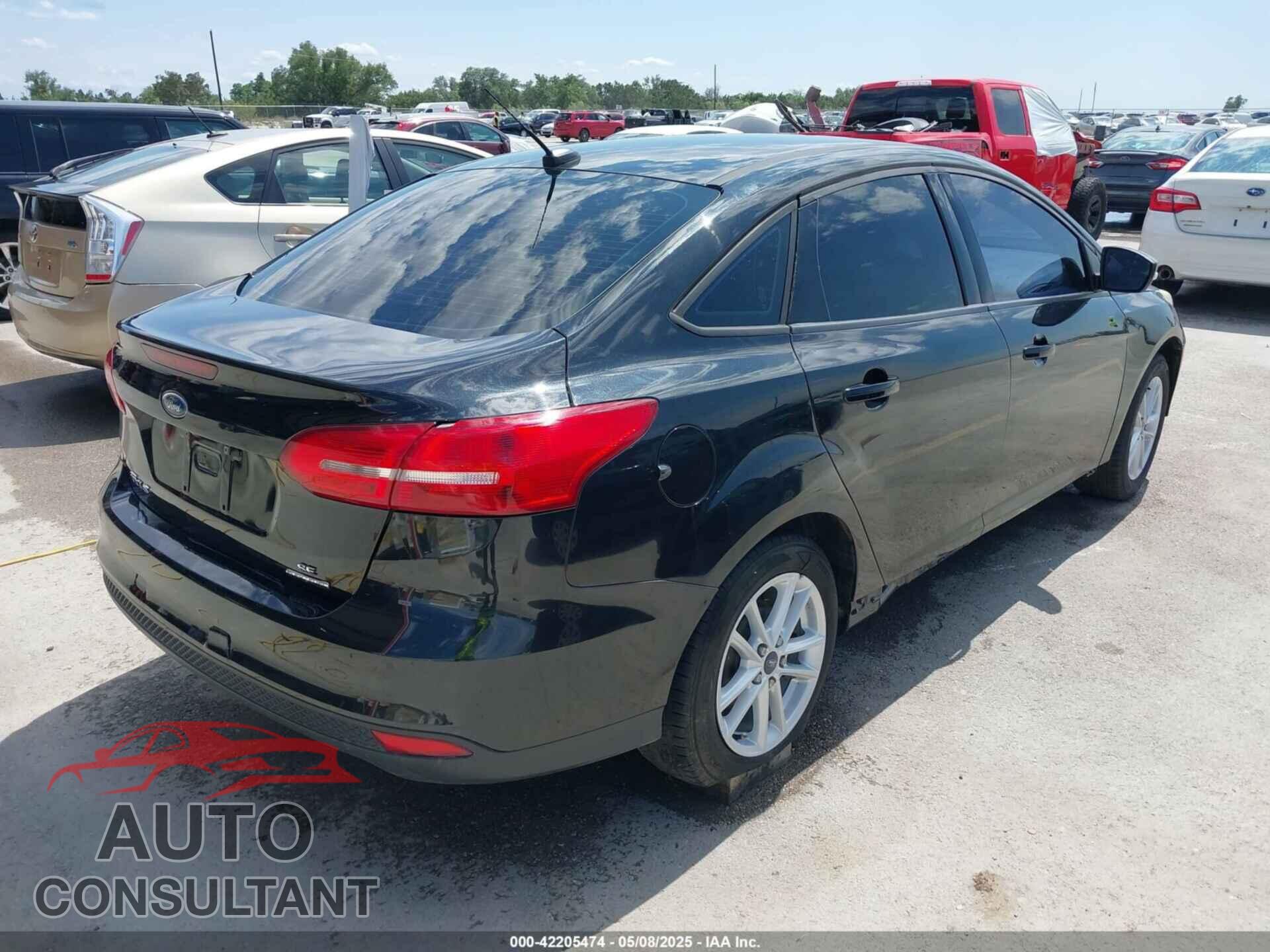 FORD FOCUS 2015 - 1FADP3F2XFL313657