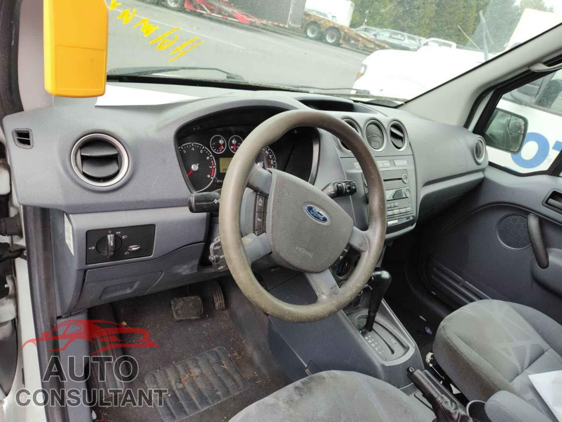 FORD TRANSIT CONNECT 2013 - NM0LS7DN2DT165295