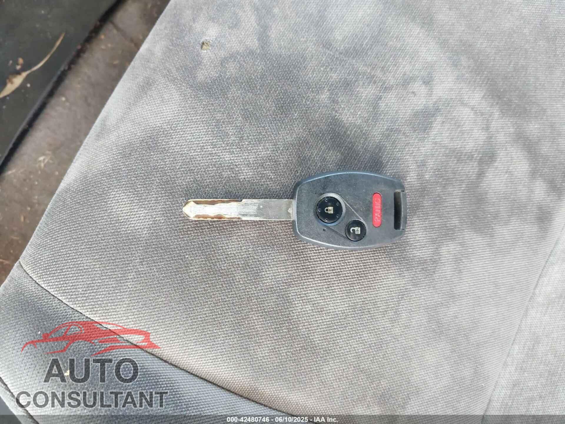 HONDA INSIGHT 2013 - JHMZE2H33DS000845