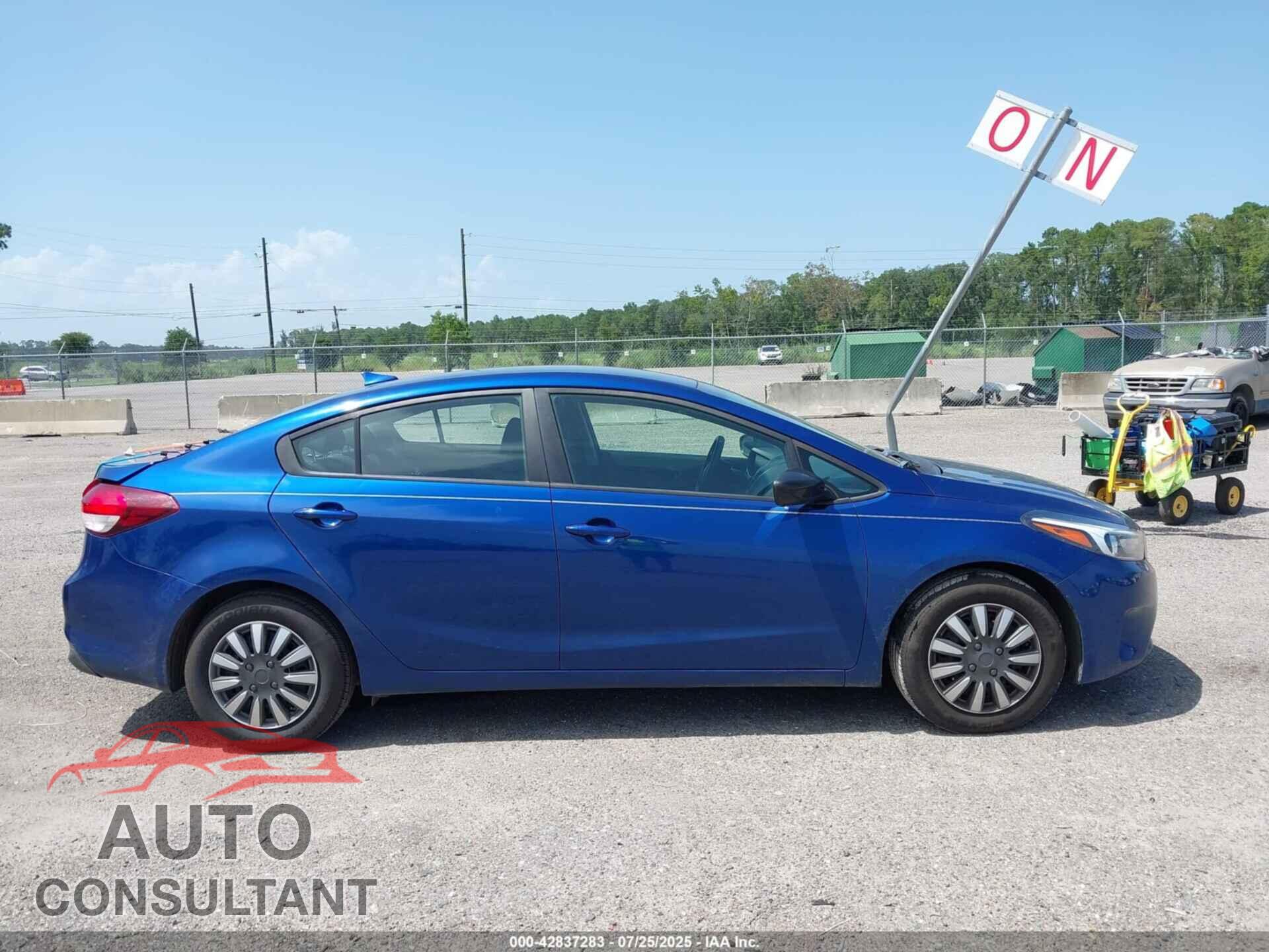 KIA FORTE 2018 - 3KPFL4A77JE283686