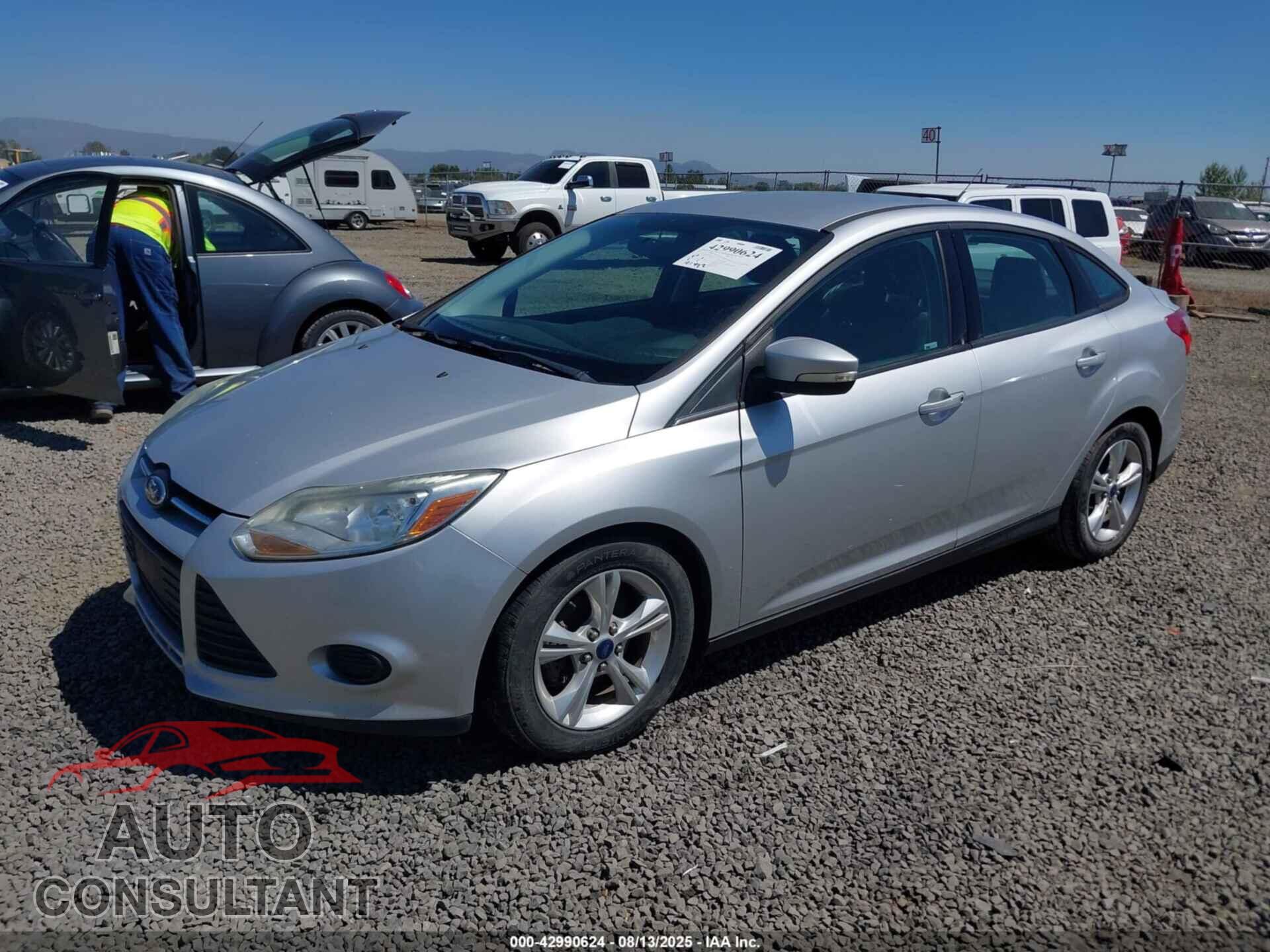 FORD FOCUS 2014 - 1FADP3F28EL350835