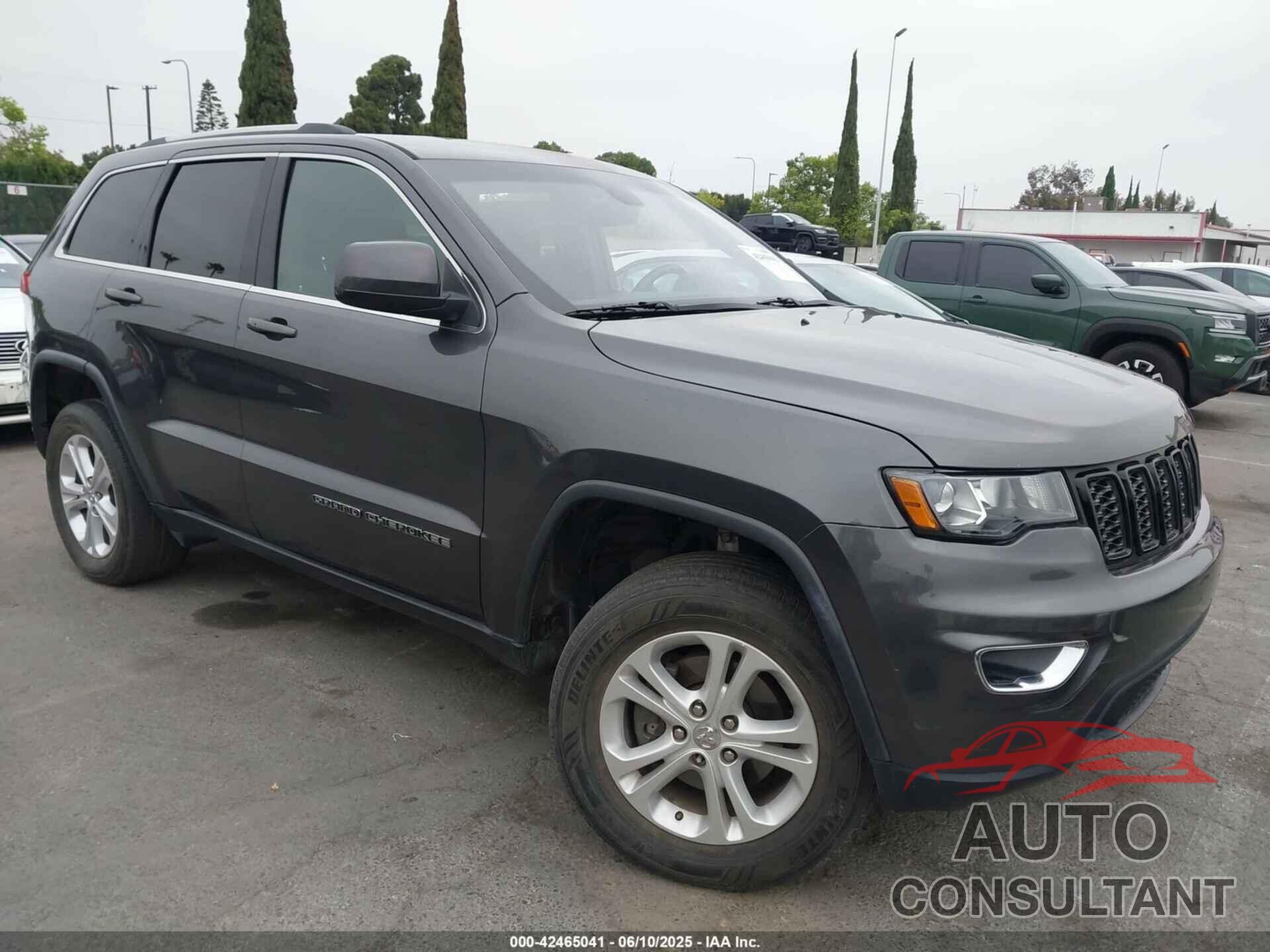 JEEP GRAND CHEROKEE 2018 - 1C4RJEAG8JC338615